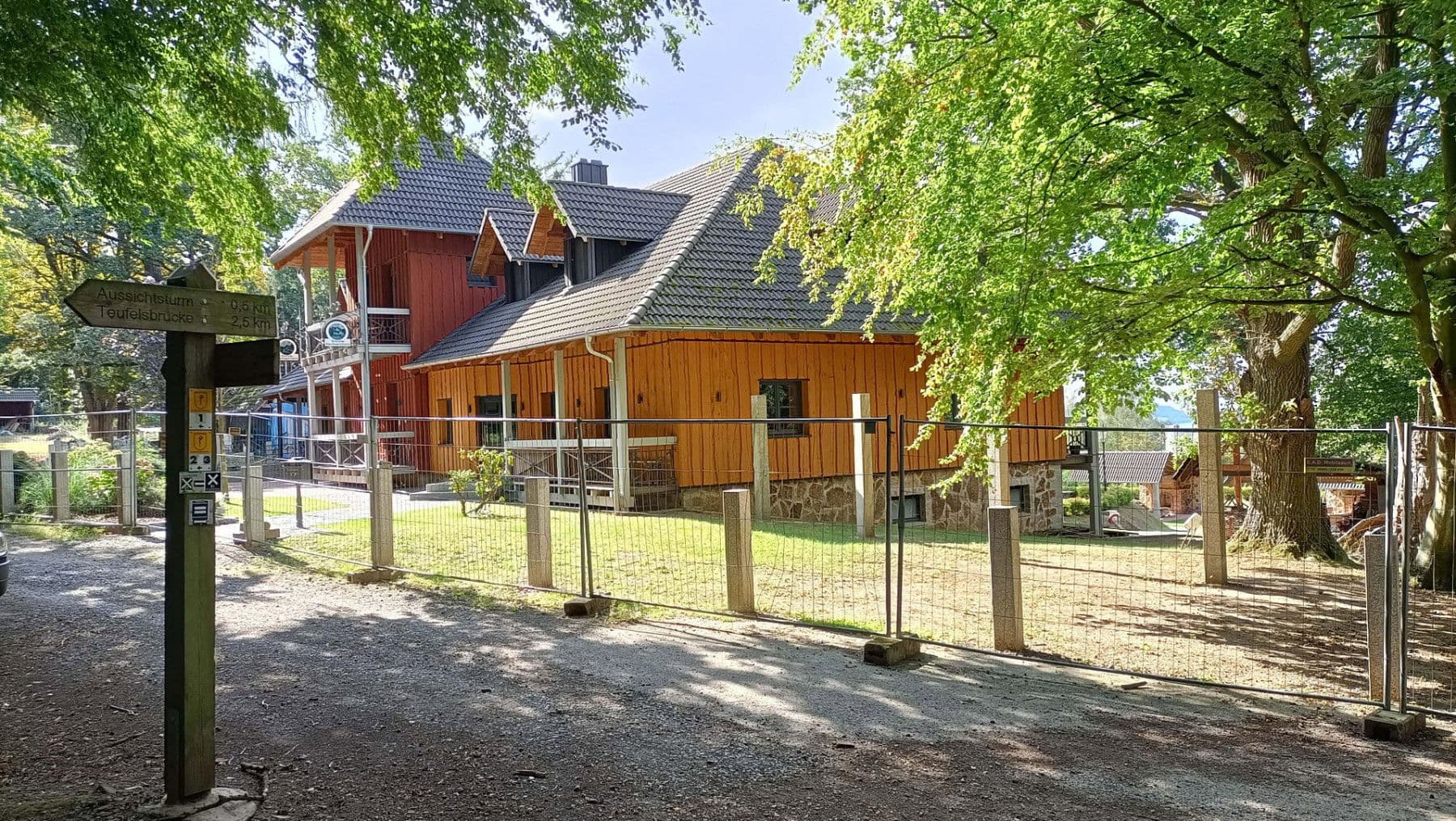 Prodej nebytového prostoru 5.560 m², Bad Nenndorf, Dolní Sasko Prodej nebytového prostoru 5.560 m², Bad Nenndorf, Dolní Sasko