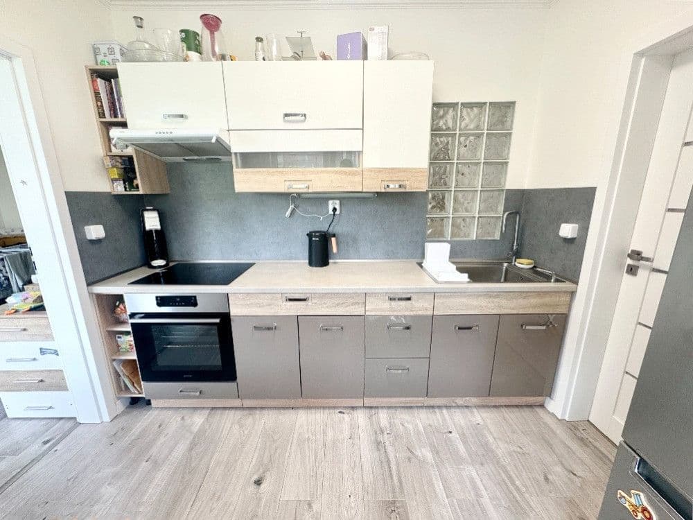 Prodej bytu 3+1 76 m², F. S. Tůmy, Orlová, Moravskoslezský kraj Prodej bytu 3+1 76 m², F. S. Tůmy, Orlová, Moravskoslezský kraj