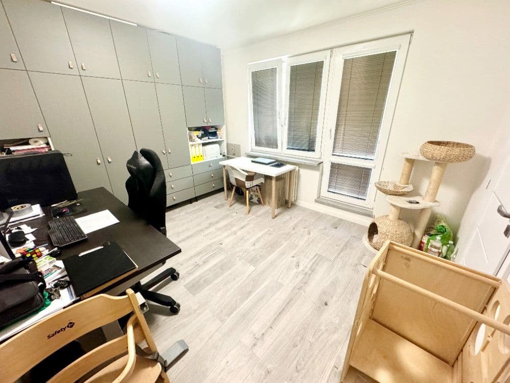 Prodej bytu 3+1 76 m², F. S. Tůmy, Orlová, Moravskoslezský kraj Prodej bytu 3+1 76 m², F. S. Tůmy, Orlová, Moravskoslezský kraj
