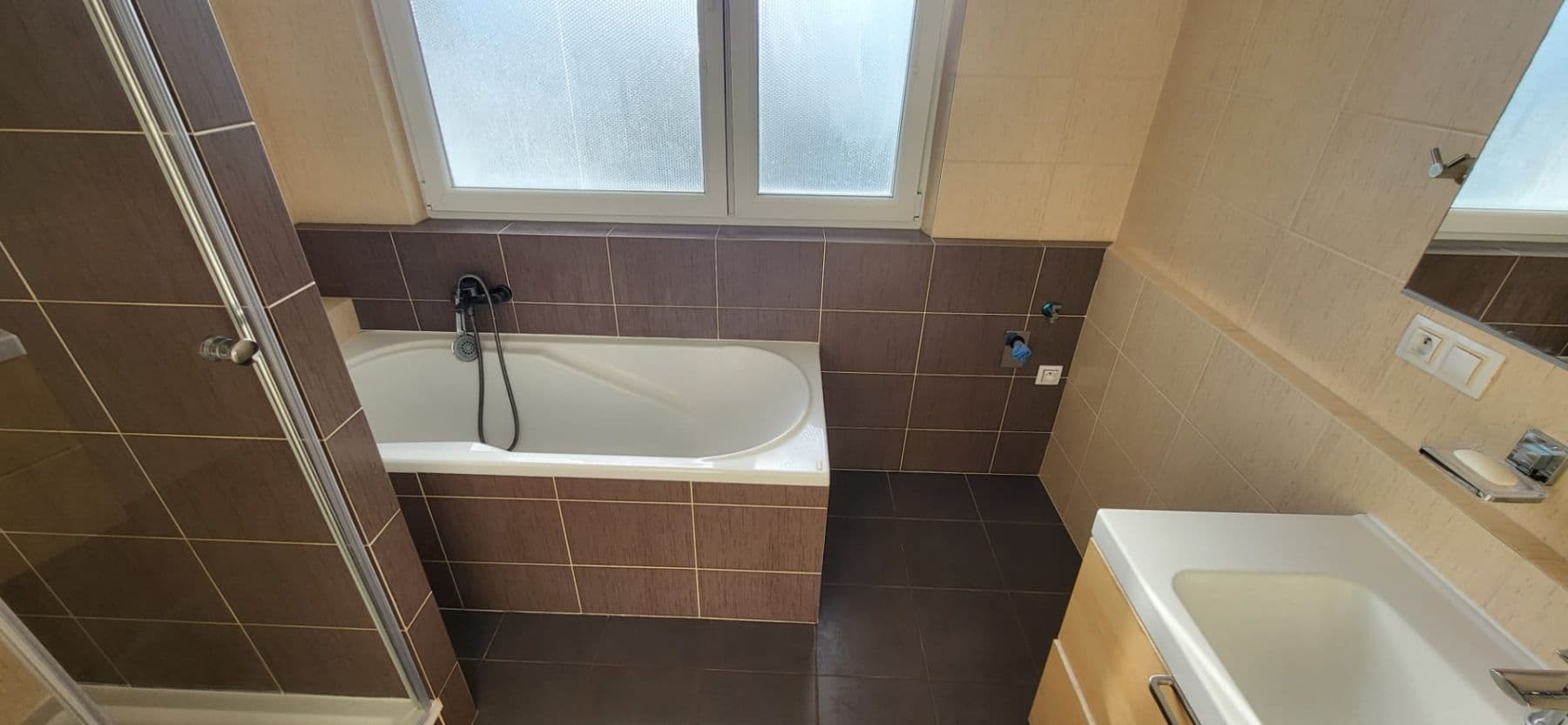 Pronájem bytu 4+1 87 m², Zikova, Olomouc, Olomoucký kraj Pronájem bytu 4+1 87 m², Zikova, Olomouc, Olomoucký kraj