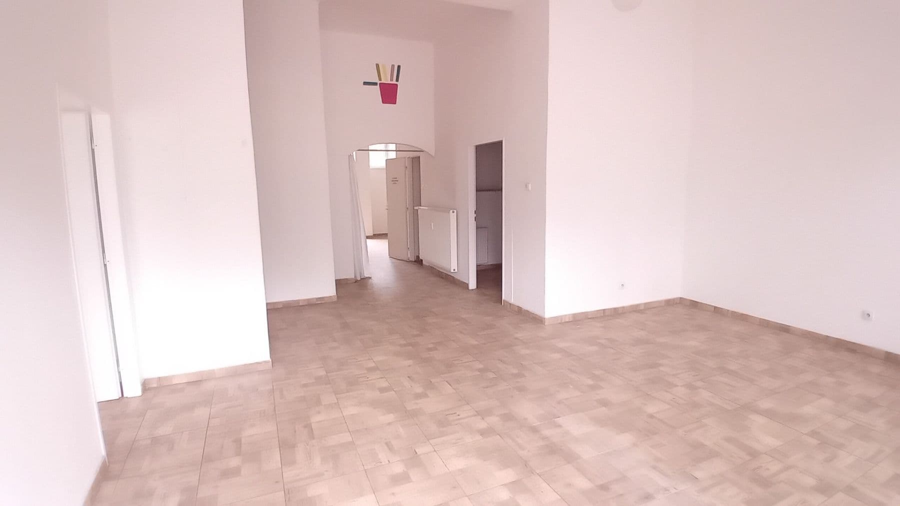 Pronájem nebytového prostoru 85 m², Hartigova, Praha, Praha Pronájem nebytového prostoru 85 m², Hartigova, Praha, Praha