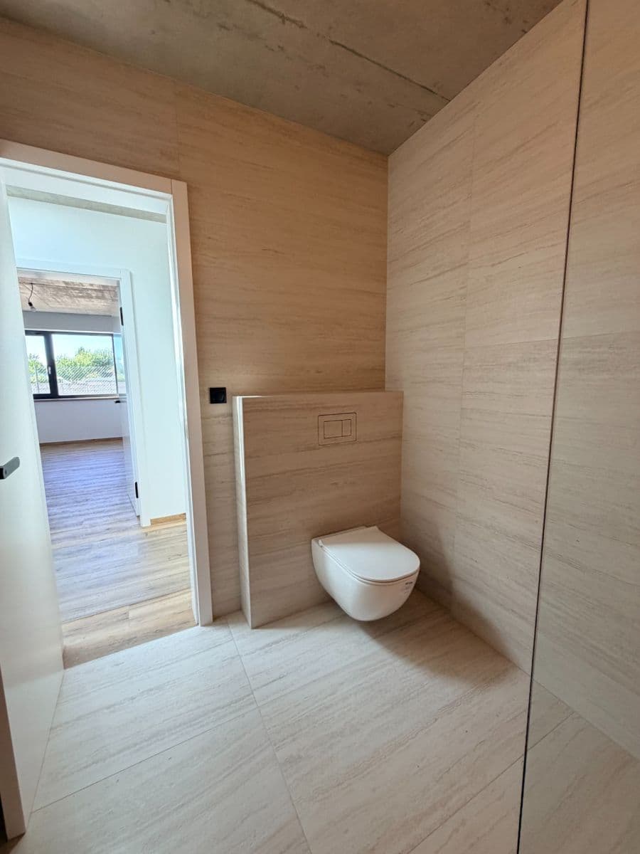 Prodej domu 190 m², pozemek 900 m², Skalky, Rebešovice, Jihomoravský kraj Prodej domu 190 m², pozemek 900 m², Skalky, Rebešovice, Jihomoravský kraj
