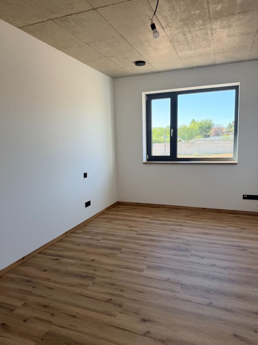 Prodej domu 190 m², pozemek 900 m², Skalky, Rebešovice, Jihomoravský kraj Prodej domu 190 m², pozemek 900 m², Skalky, Rebešovice, Jihomoravský kraj