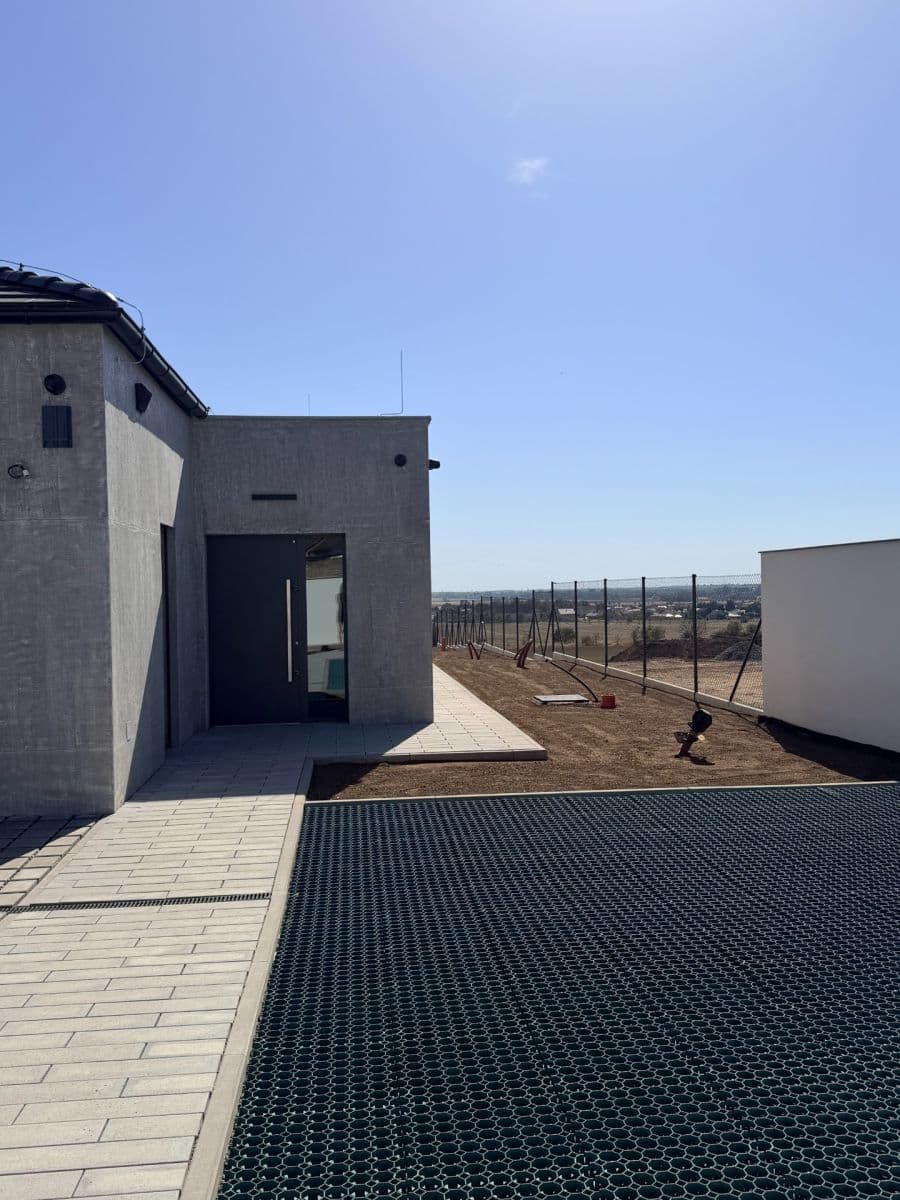 Prodej domu 190 m², pozemek 900 m², Skalky, Rebešovice, Jihomoravský kraj Prodej domu 190 m², pozemek 900 m², Skalky, Rebešovice, Jihomoravský kraj
