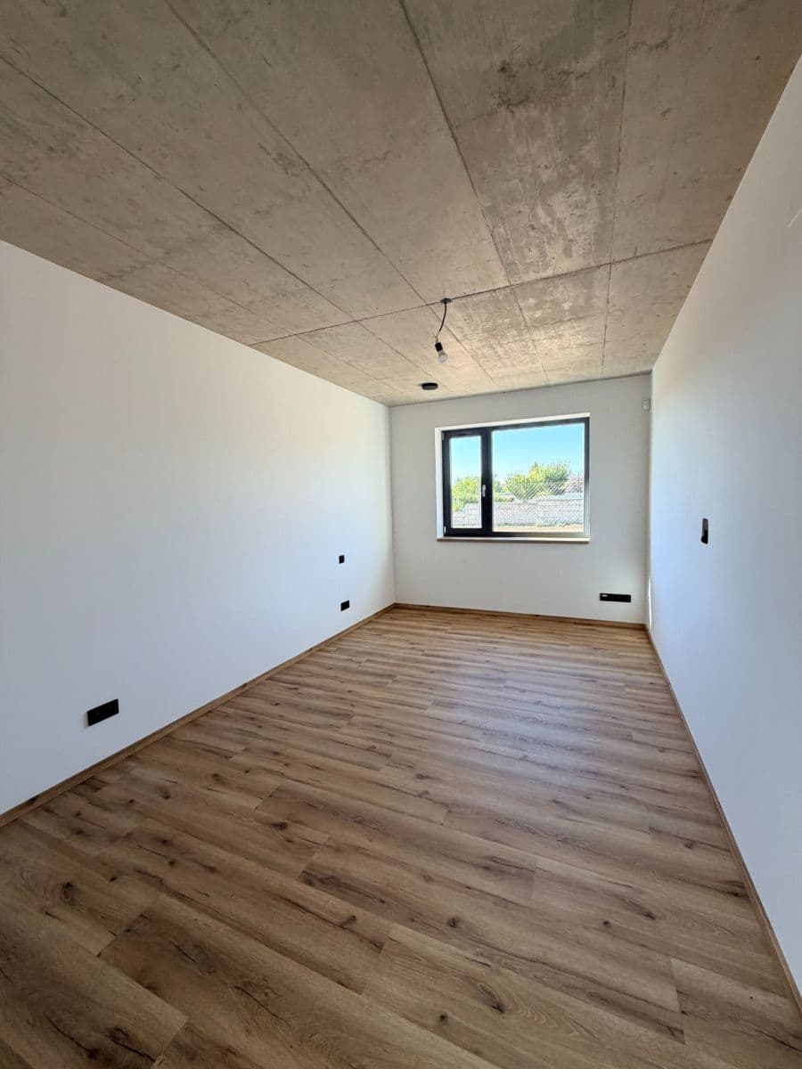 Prodej domu 190 m², pozemek 900 m², Skalky, Rebešovice, Jihomoravský kraj Prodej domu 190 m², pozemek 900 m², Skalky, Rebešovice, Jihomoravský kraj