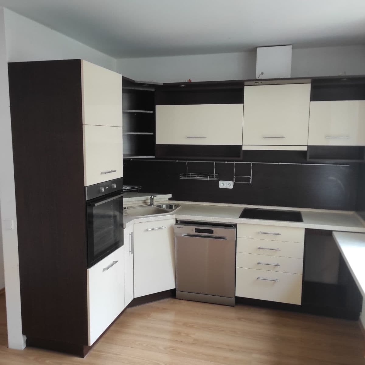 Prodej bytu 3+kk 77 m², Jungmannova, Pardubice, Pardubický kraj Prodej bytu 3+kk 77 m², Jungmannova, Pardubice, Pardubický kraj