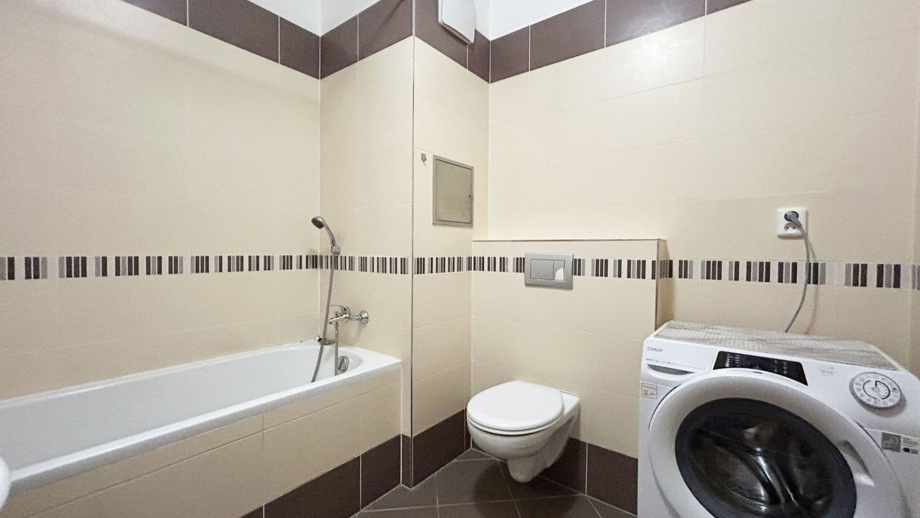 Pronájem bytu 2+kk 57 m², Pavla Beneše, Praha, Praha Pronájem bytu 2+kk 57 m², Pavla Beneše, Praha, Praha