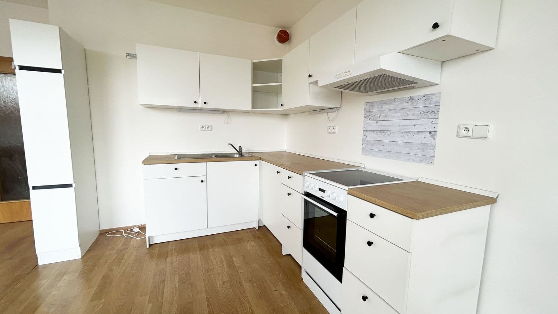 Pronájem bytu 2+kk 57 m², Pavla Beneše, Praha, Praha Pronájem bytu 2+kk 57 m², Pavla Beneše, Praha, Praha