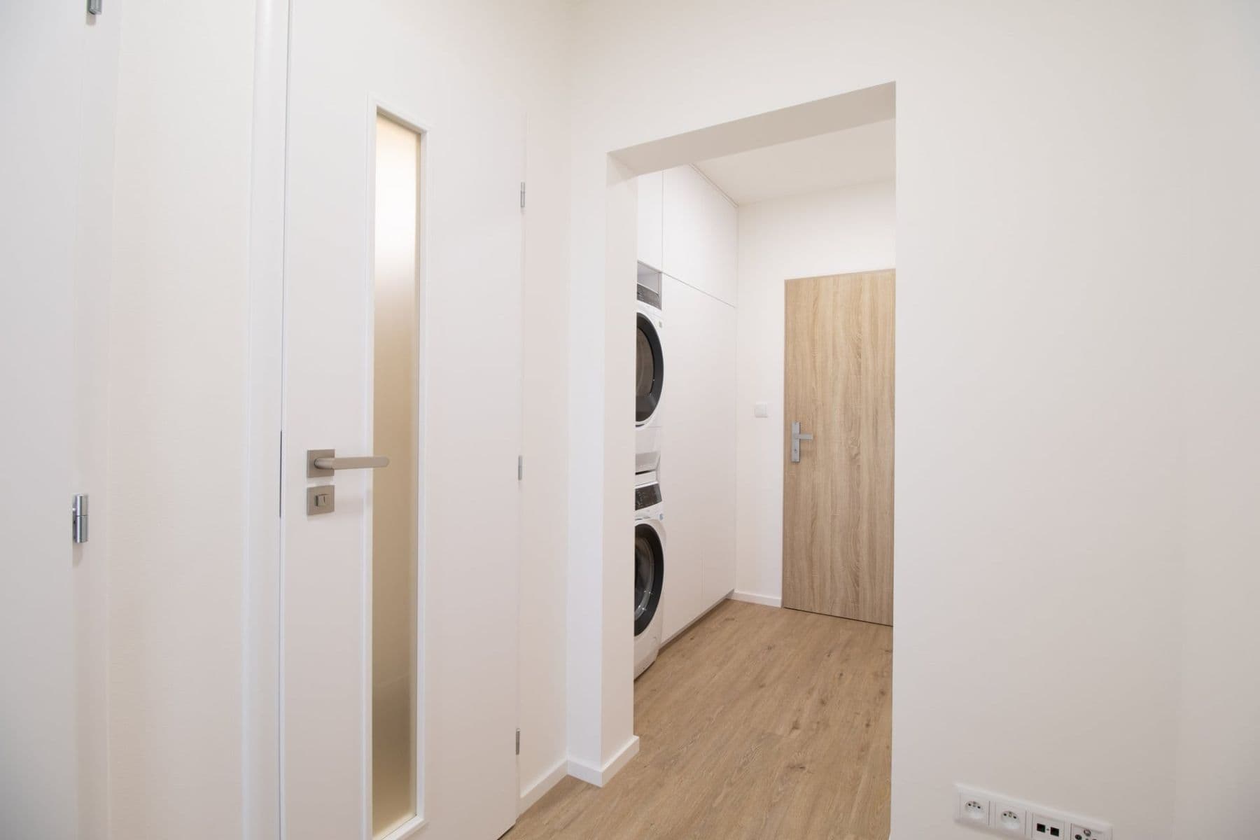 Pronájem bytu 1+kk 28 m², Nad lesním divadlem, Praha, Praha Pronájem bytu 1+kk 28 m², Nad lesním divadlem, Praha, Praha