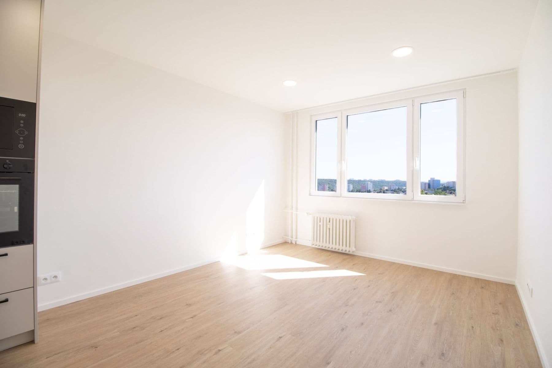 Pronájem bytu 1+kk 28 m², Nad lesním divadlem, Praha, Praha Pronájem bytu 1+kk 28 m², Nad lesním divadlem, Praha, Praha