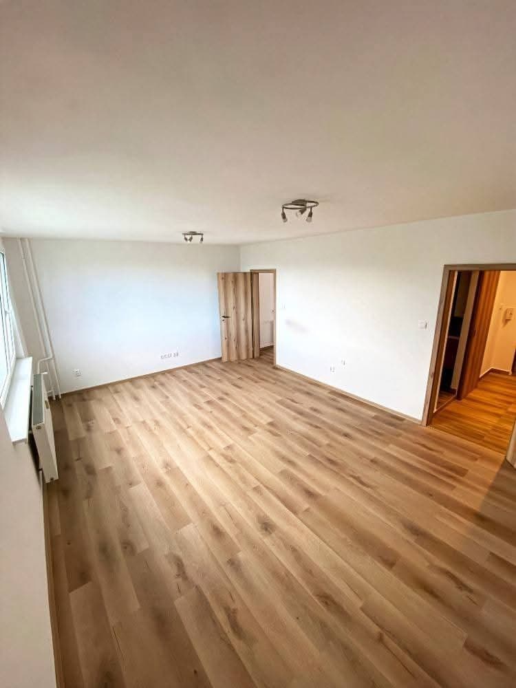 Pronájem bytu 1+1 40 m², Boženy Němcové, Jablonec nad Nisou, Liberecký kraj Pronájem bytu 1+1 40 m², Boženy Němcové, Jablonec nad Nisou, Liberecký kraj