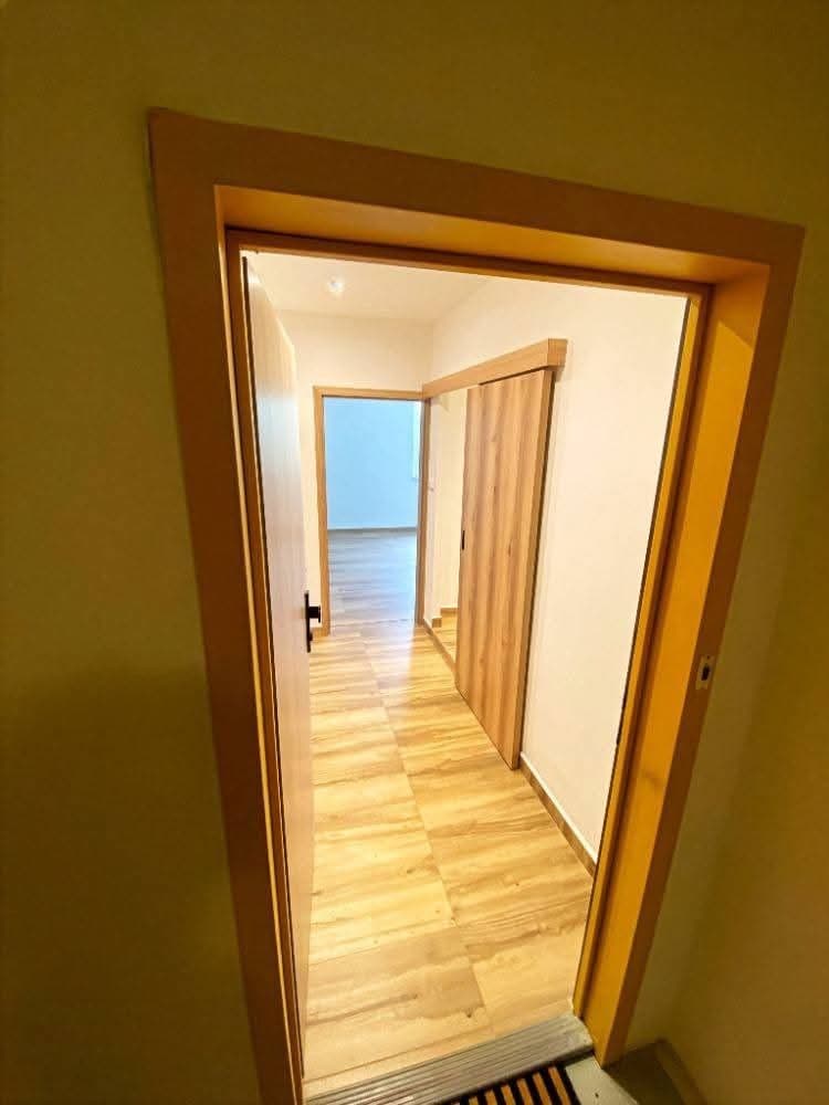 Pronájem bytu 1+1 40 m², Boženy Němcové, Jablonec nad Nisou, Liberecký kraj Pronájem bytu 1+1 40 m², Boženy Němcové, Jablonec nad Nisou, Liberecký kraj