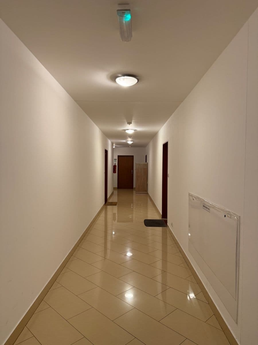 Pronájem bytu 1+kk 33 m², Miroslava Hajna, Praha, Praha Pronájem bytu 1+kk 33 m², Miroslava Hajna, Praha, Praha