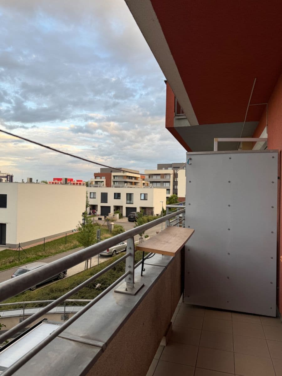 Pronájem bytu 1+kk 33 m², Miroslava Hajna, Praha, Praha Pronájem bytu 1+kk 33 m², Miroslava Hajna, Praha, Praha