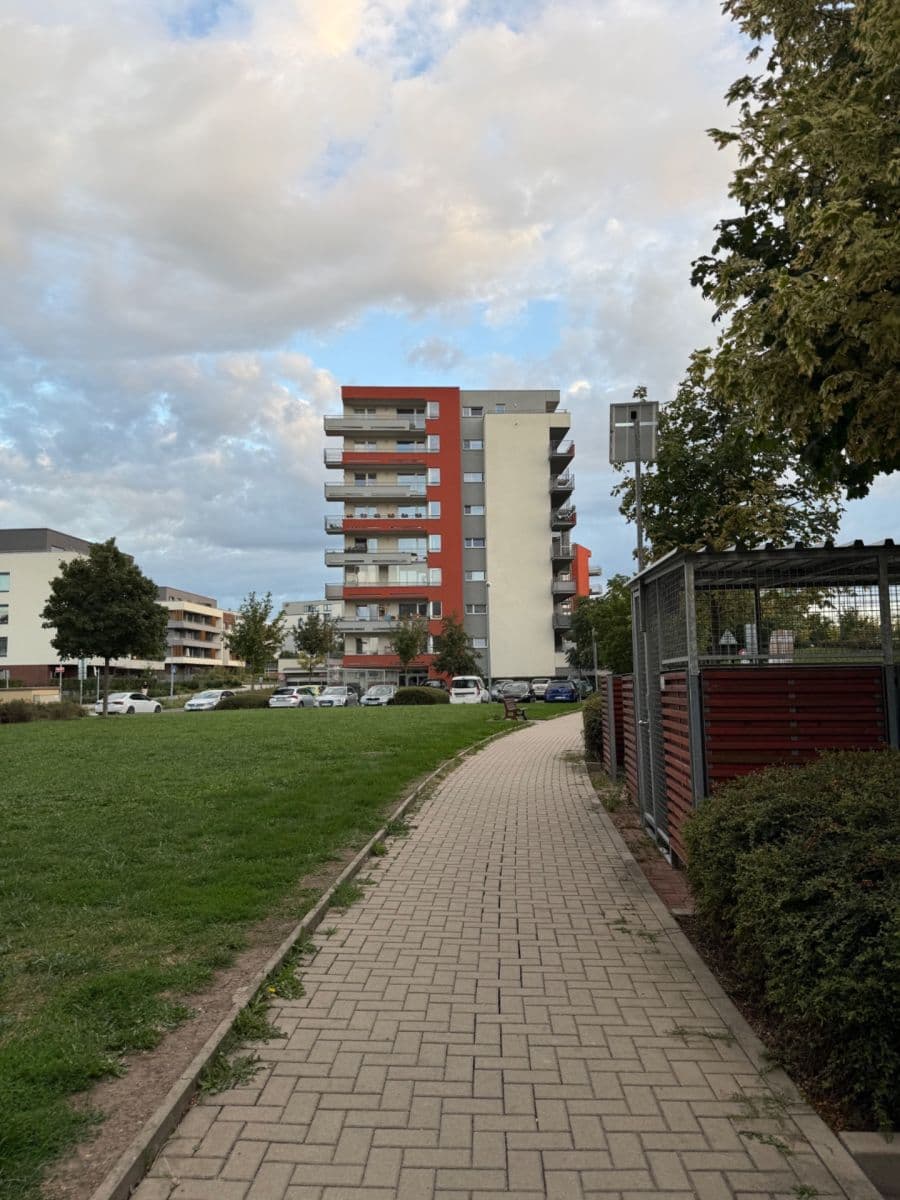 Pronájem bytu 1+kk 33 m², Miroslava Hajna, Praha, Praha Pronájem bytu 1+kk 33 m², Miroslava Hajna, Praha, Praha