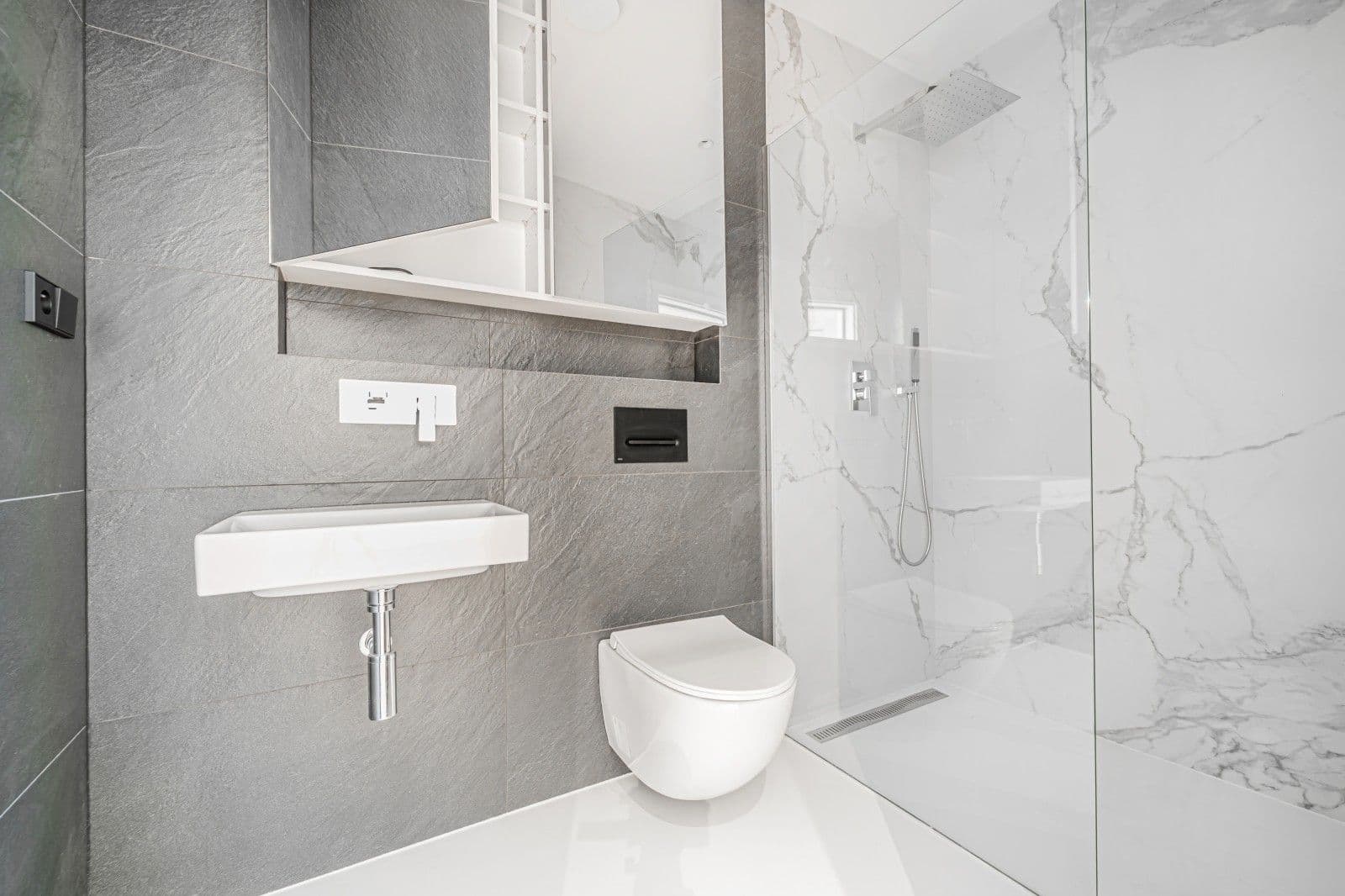 Prodej domu 150 m², pozemek 330 m², K Úvozu, Brodce, Středočeský kraj Prodej domu 150 m², pozemek 330 m², K Úvozu, Brodce, Středočeský kraj