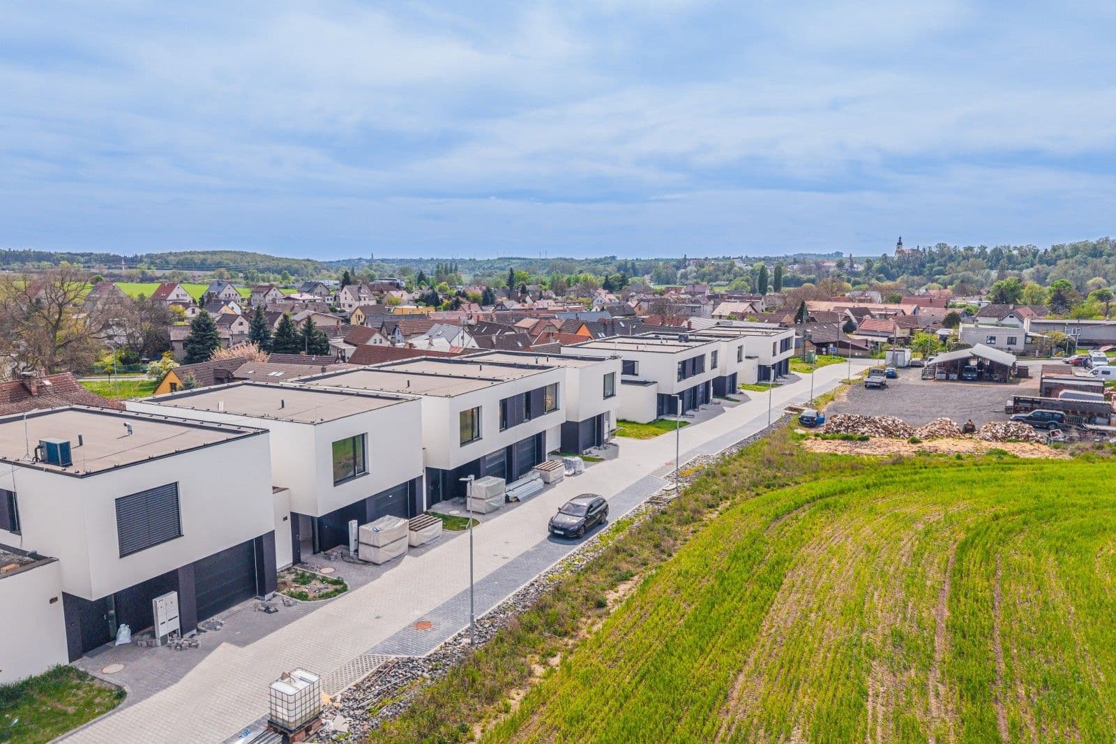 Prodej domu 150 m², pozemek 330 m², K Úvozu, Brodce, Středočeský kraj Prodej domu 150 m², pozemek 330 m², K Úvozu, Brodce, Středočeský kraj