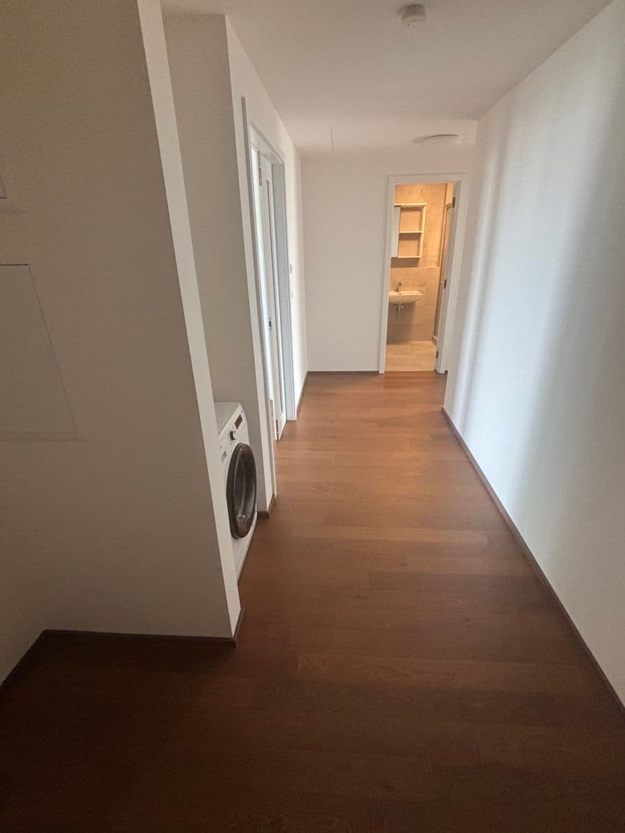 Prodej bytu 2+kk 65 m², Jankovcova, Praha, Praha Prodej bytu 2+kk 65 m², Jankovcova, Praha, Praha
