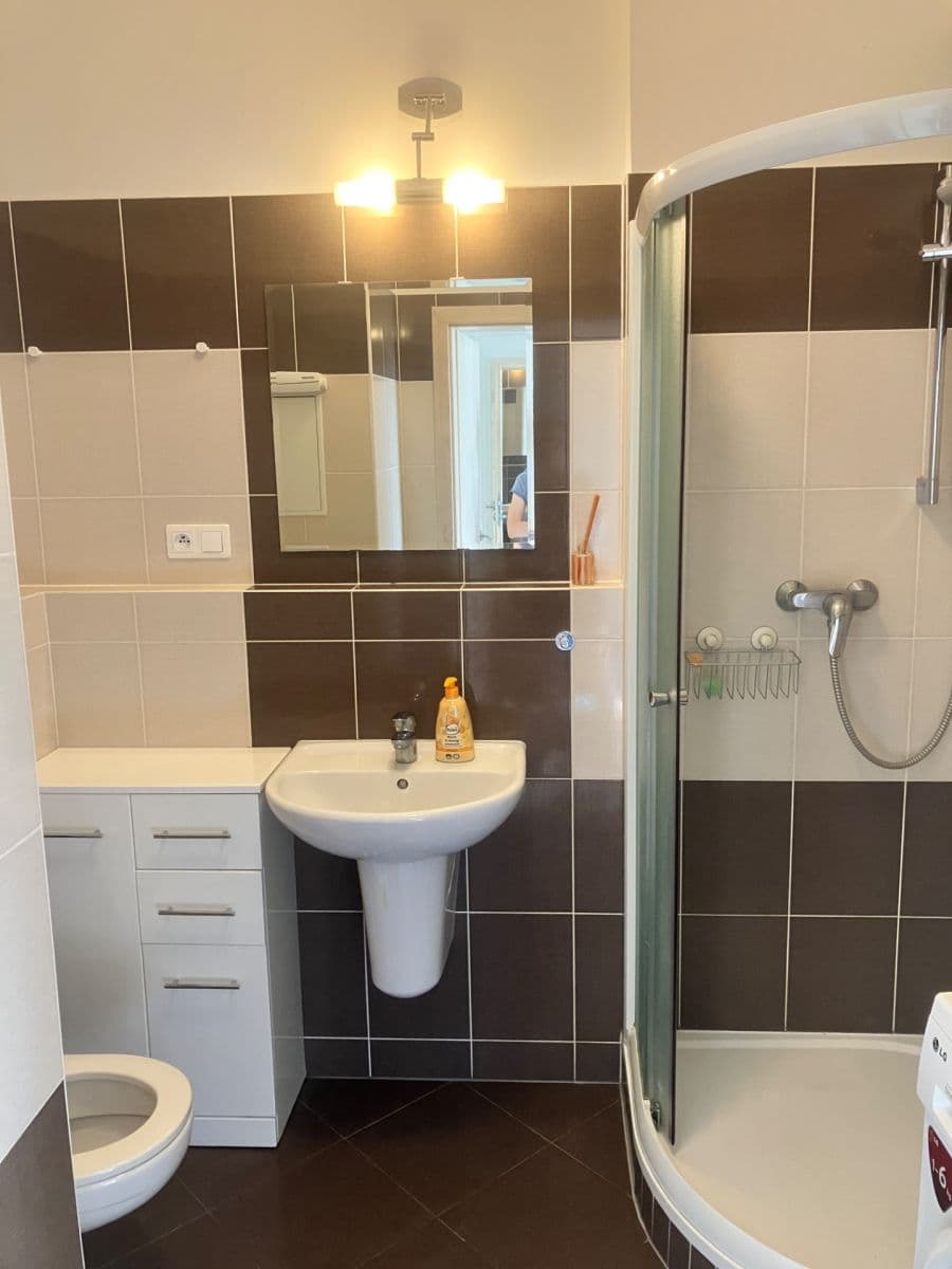 Pronájem bytu 1+kk 31 m², Sicherova, Praha, Praha Pronájem bytu 1+kk 31 m², Sicherova, Praha, Praha