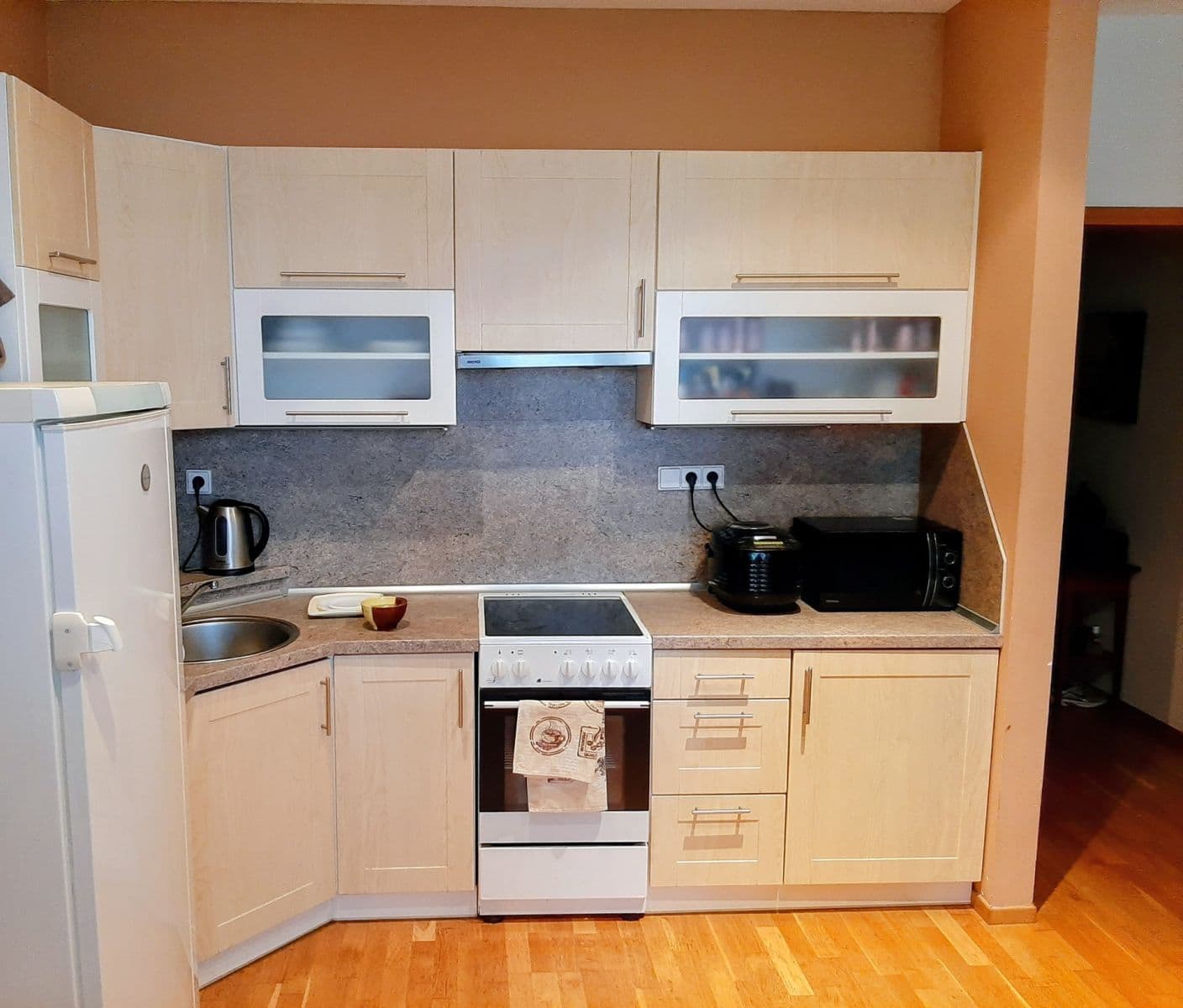 Pronájem bytu 2+kk 51 m², Korunní, Praha, Praha Pronájem bytu 2+kk 51 m², Korunní, Praha, Praha