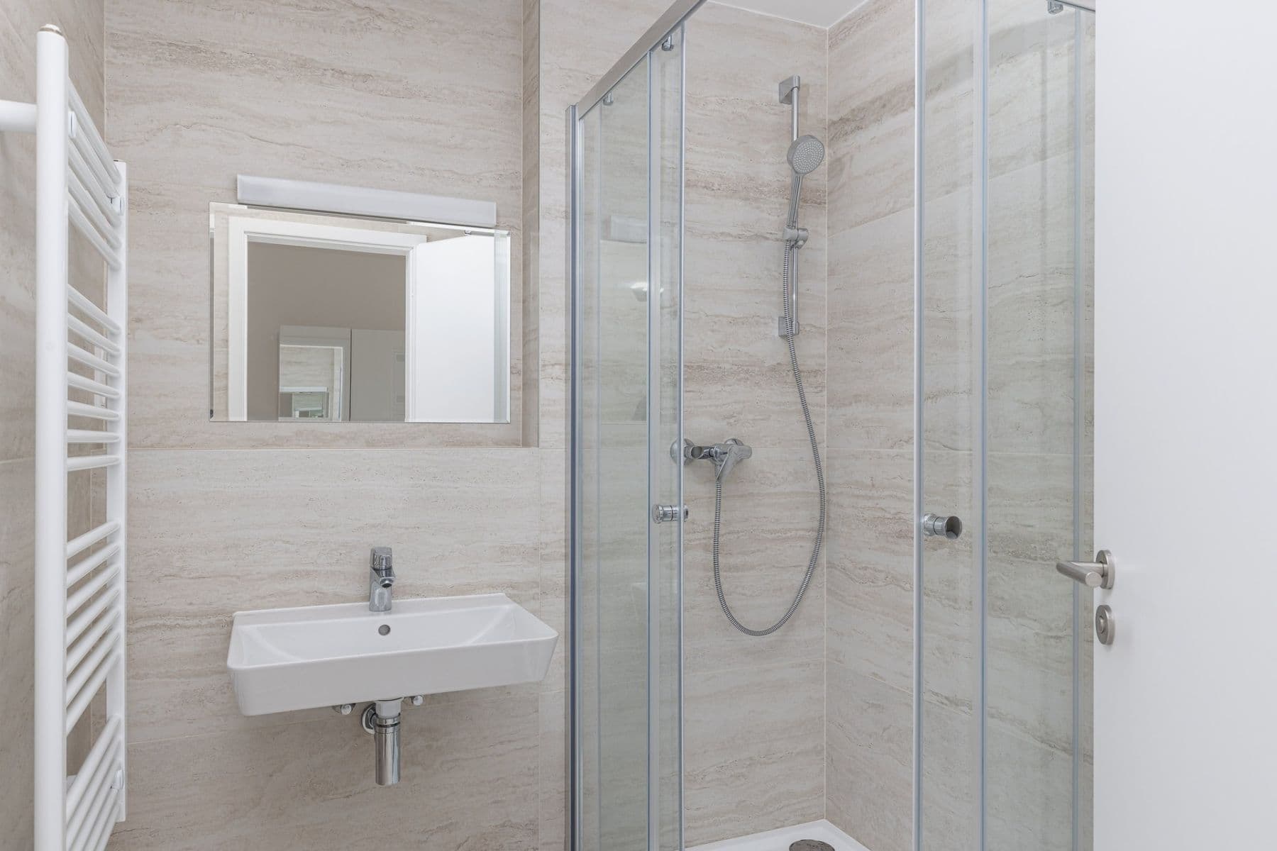 Pronájem bytu 1+kk 36 m², Waltariho, Praha, Praha Pronájem bytu 1+kk 36 m², Waltariho, Praha, Praha
