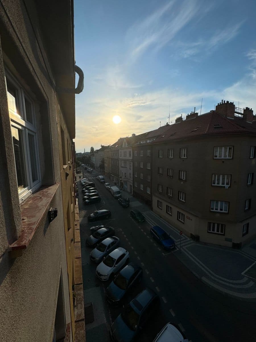 Pronájem bytu 1+kk 34 m², Nad Primaskou, Praha, Praha Pronájem bytu 1+kk 34 m², Nad Primaskou, Praha, Praha