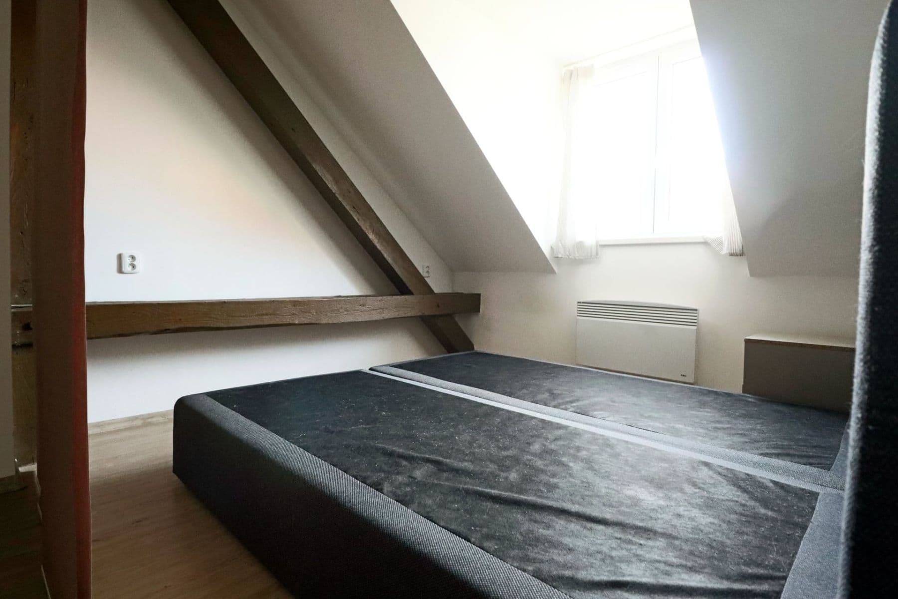 Pronájem bytu 2+kk 45 m², Horní, Praha, Praha Pronájem bytu 2+kk 45 m², Horní, Praha, Praha