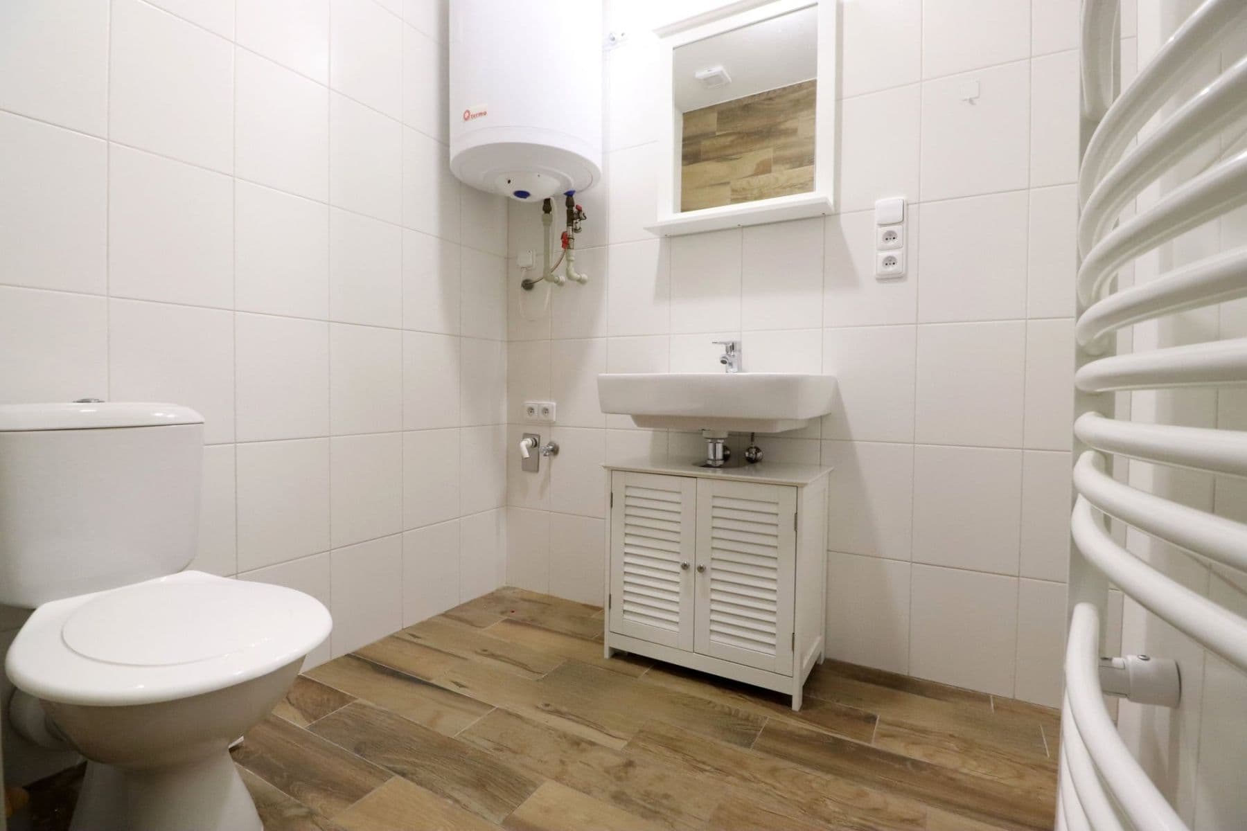 Pronájem bytu 2+kk 45 m², Horní, Praha, Praha Pronájem bytu 2+kk 45 m², Horní, Praha, Praha