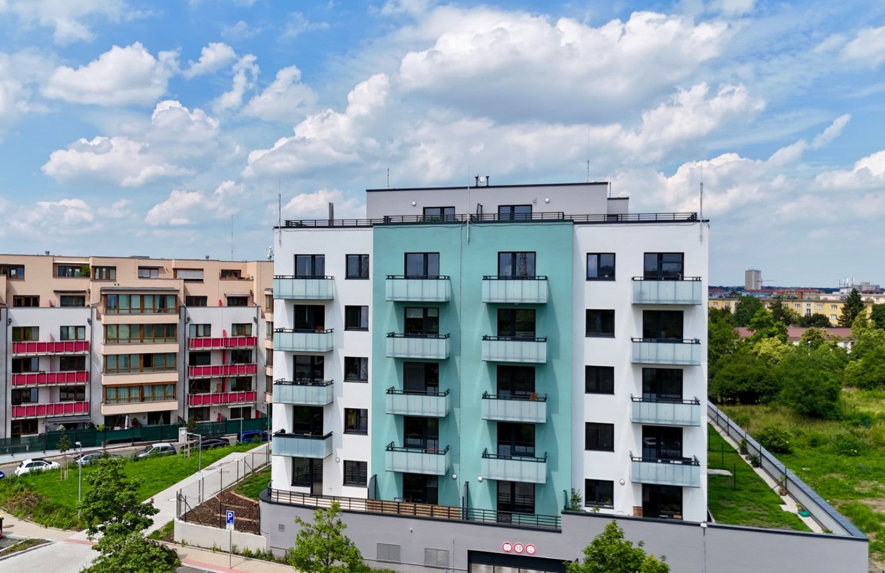 Prodej bytu 2+kk 60 m², Strančická, Praha, Praha Prodej bytu 2+kk 60 m², Strančická, Praha, Praha
