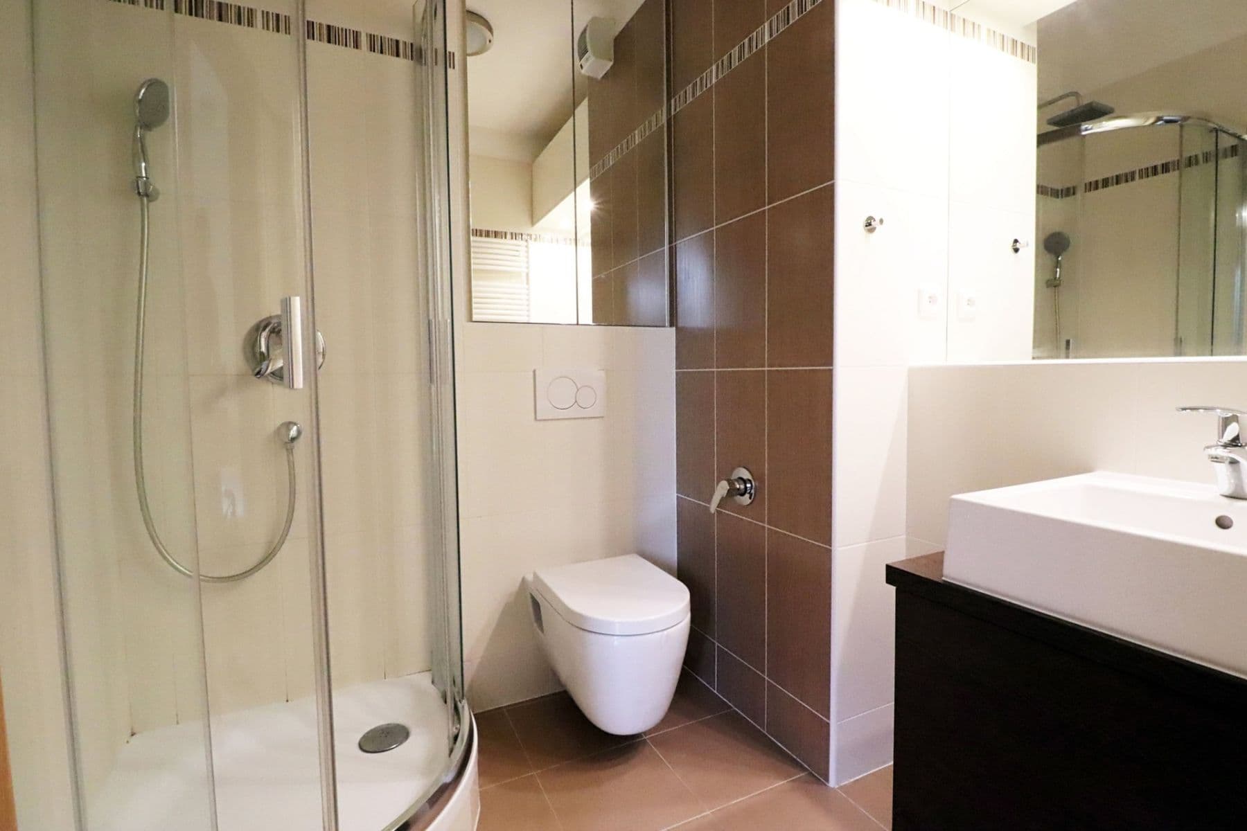 Pronájem bytu 4+kk 97 m², Werichova, Praha, Praha Pronájem bytu 4+kk 97 m², Werichova, Praha, Praha