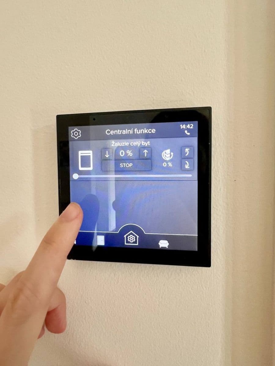 Pronájem bytu 2+kk 39 m², U Komína, Praha, Praha Pronájem bytu 2+kk 39 m², U Komína, Praha, Praha