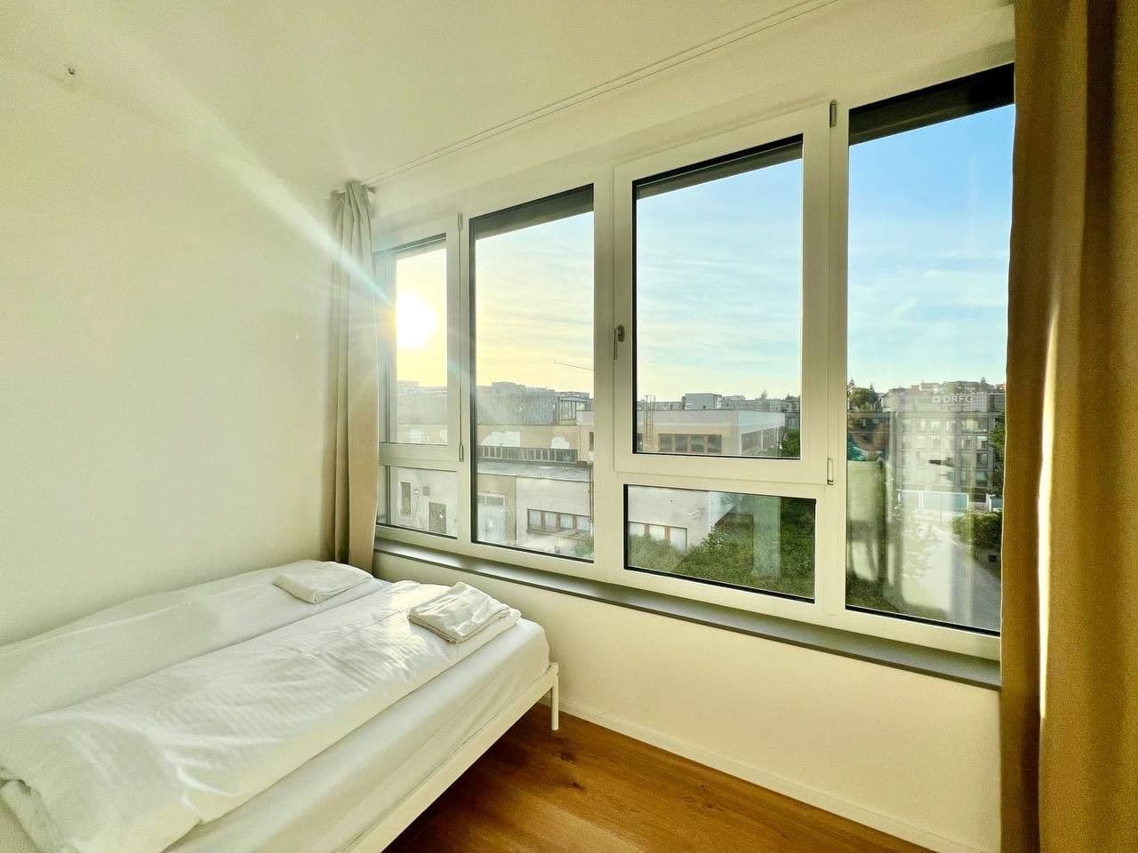 Pronájem bytu 2+kk 39 m², U Komína, Praha, Praha Pronájem bytu 2+kk 39 m², U Komína, Praha, Praha