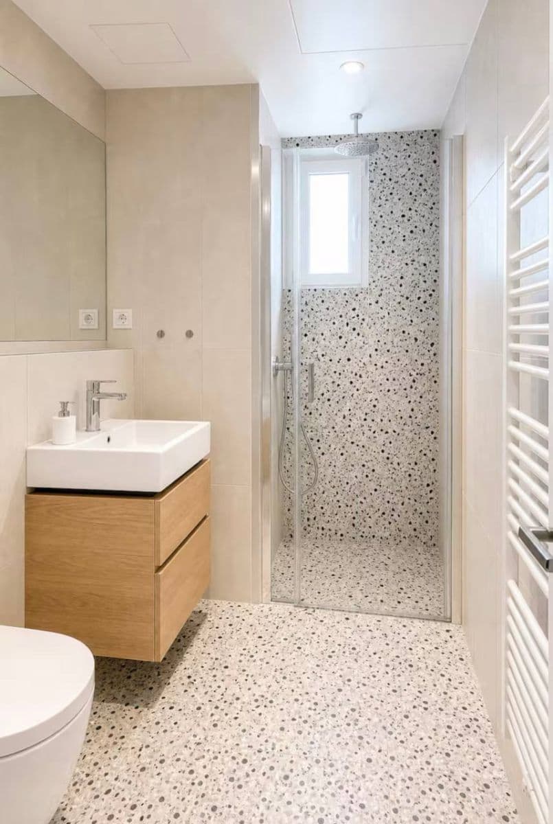 Pronájem bytu 2+kk 39 m², U Komína, Praha, Praha Pronájem bytu 2+kk 39 m², U Komína, Praha, Praha