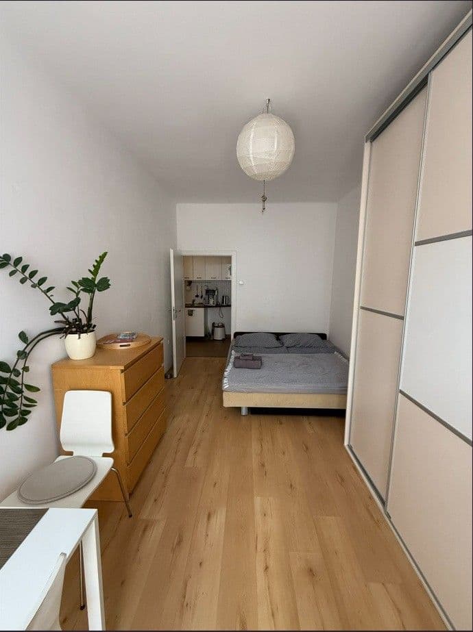 Pronájem bytu 2+kk 50 m², Kralická, Praha, Praha Pronájem bytu 2+kk 50 m², Kralická, Praha, Praha