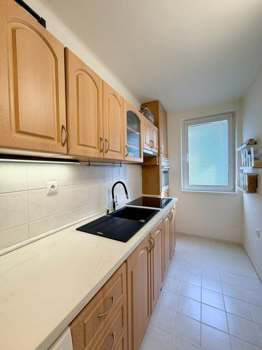 Prodej bytu 3+1 72 m², Boršovská, České Budějovice, Jihočeský kraj Prodej bytu 3+1 72 m², Boršovská, České Budějovice, Jihočeský kraj