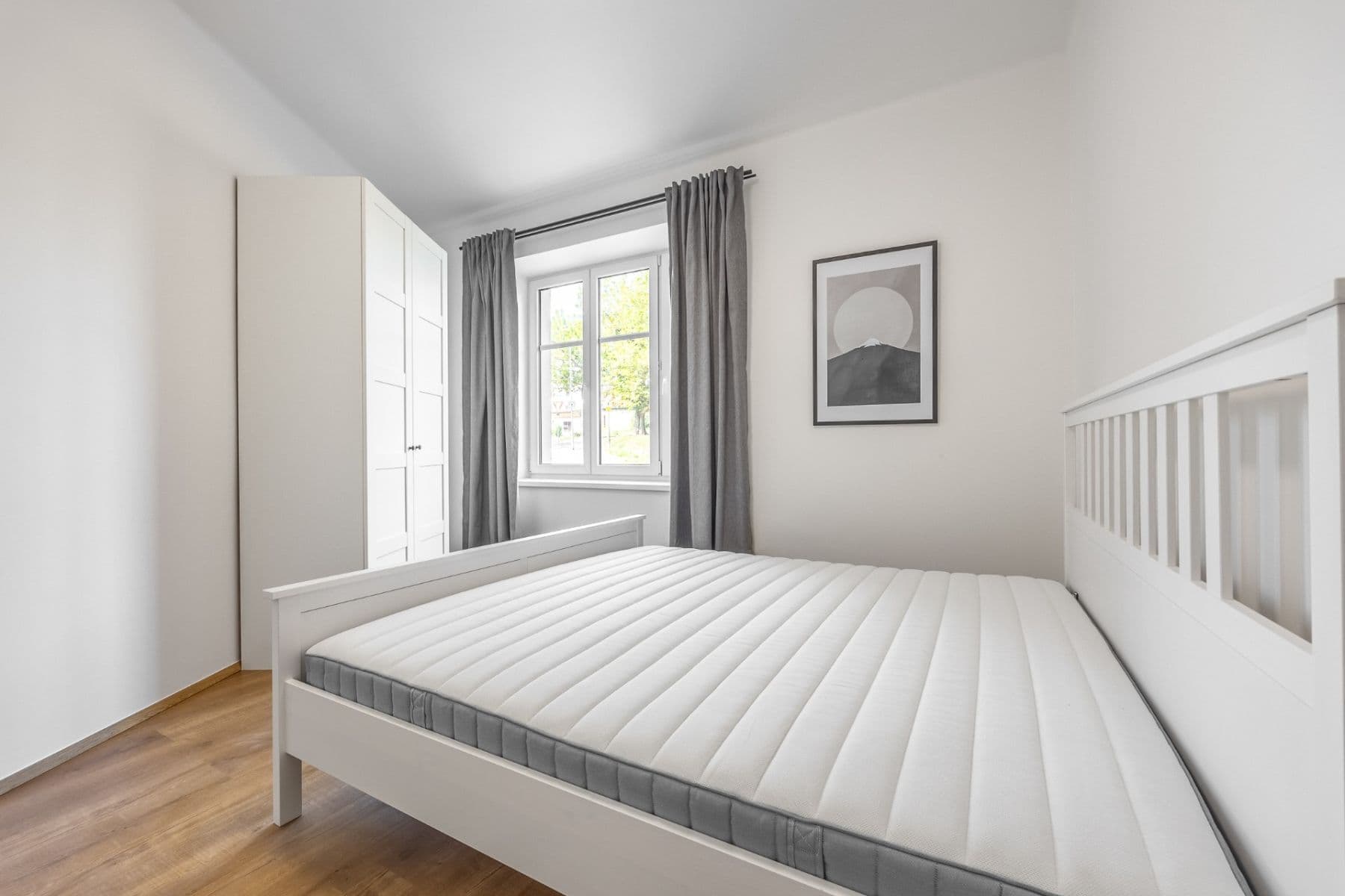 Prodej bytu 2+kk 40 m², Stehlíkova, Slaný, Středočeský kraj Prodej bytu 2+kk 40 m², Stehlíkova, Slaný, Středočeský kraj