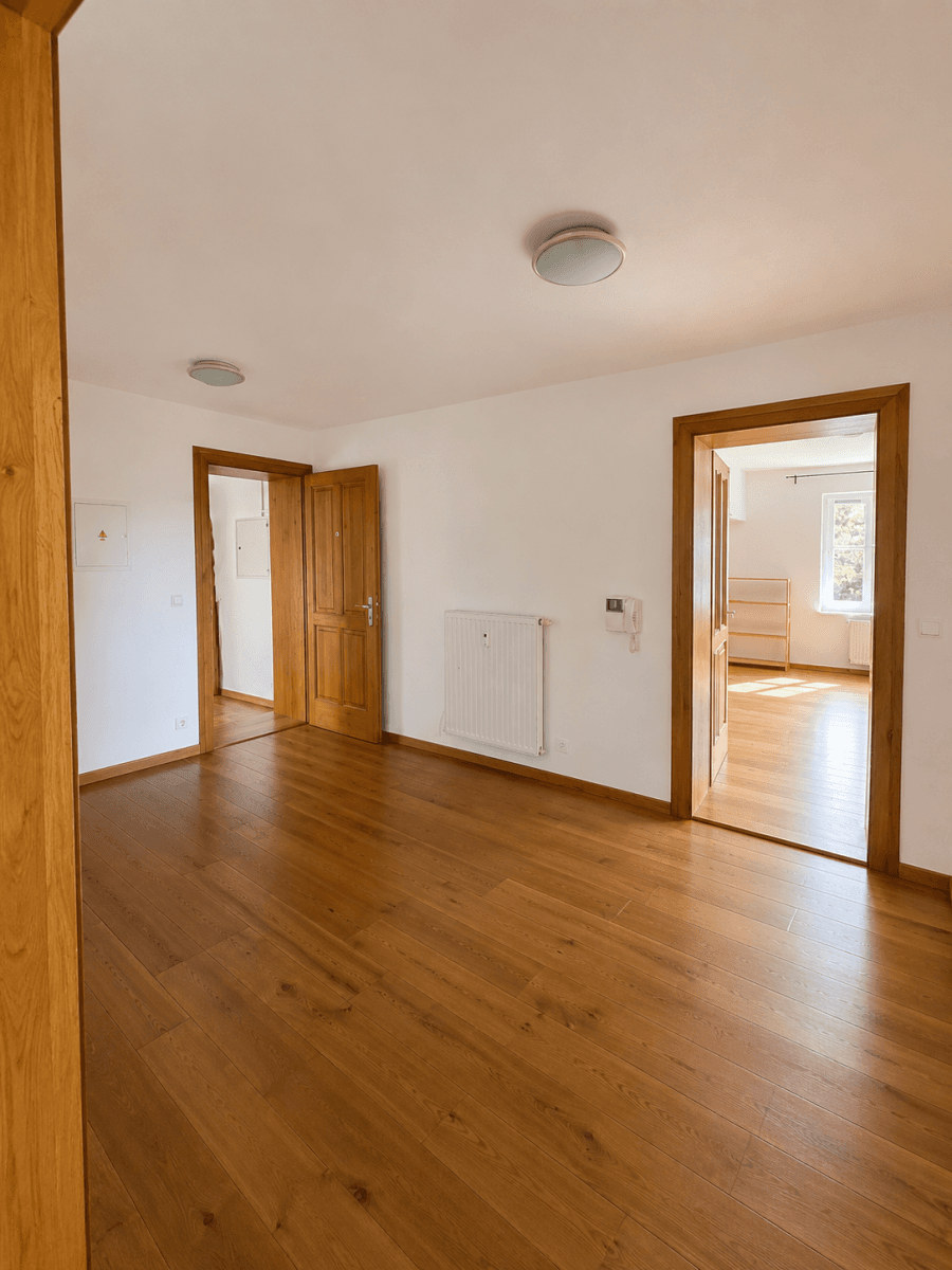Pronájem bytu 3+kk 119 m², Sadová, Písek, Jihočeský kraj Pronájem bytu 3+kk 119 m², Sadová, Písek, Jihočeský kraj