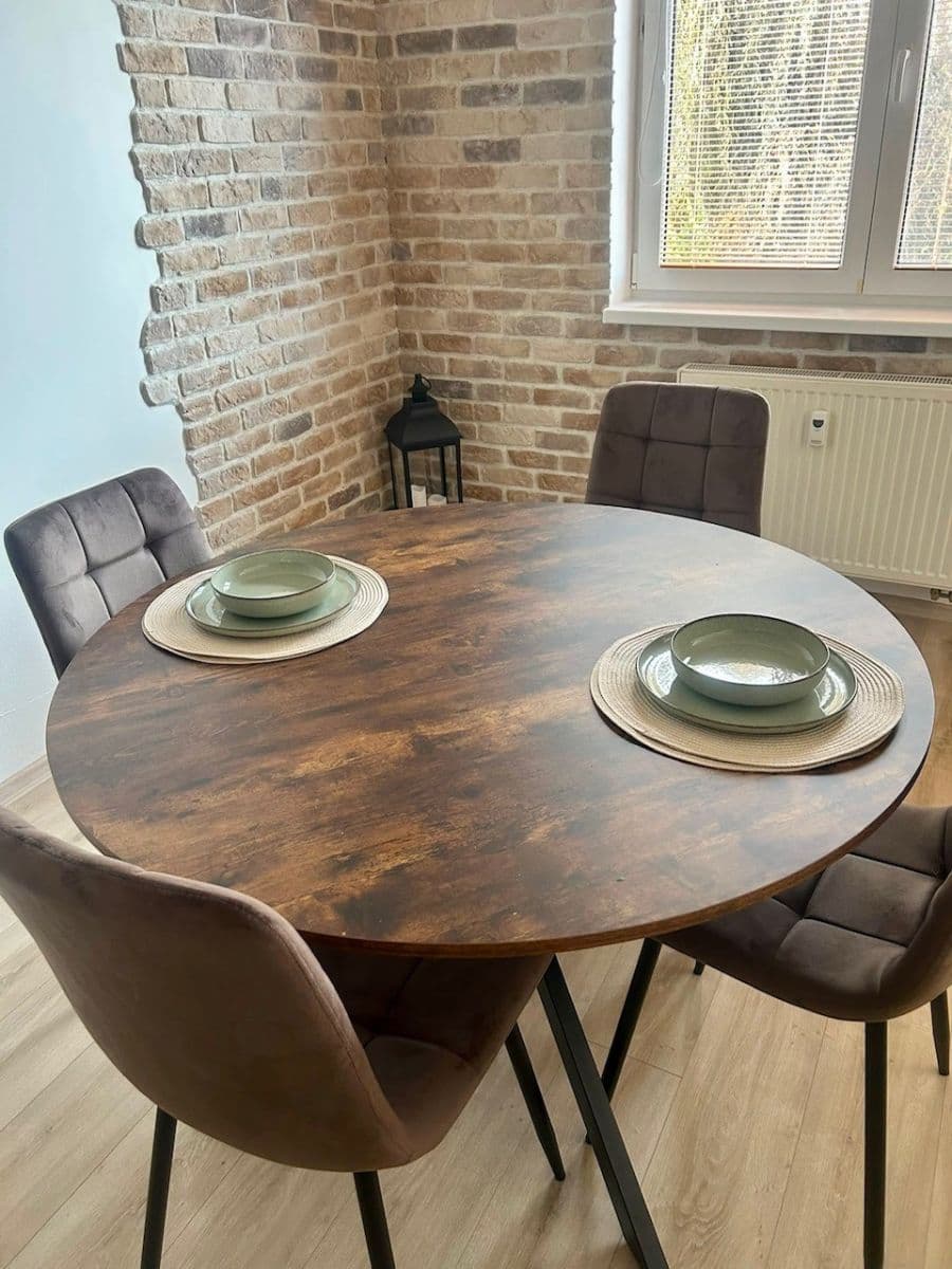 Pronájem bytu 2+kk 62 m², U Strouhy, Vestec, Středočeský kraj Pronájem bytu 2+kk 62 m², U Strouhy, Vestec, Středočeský kraj
