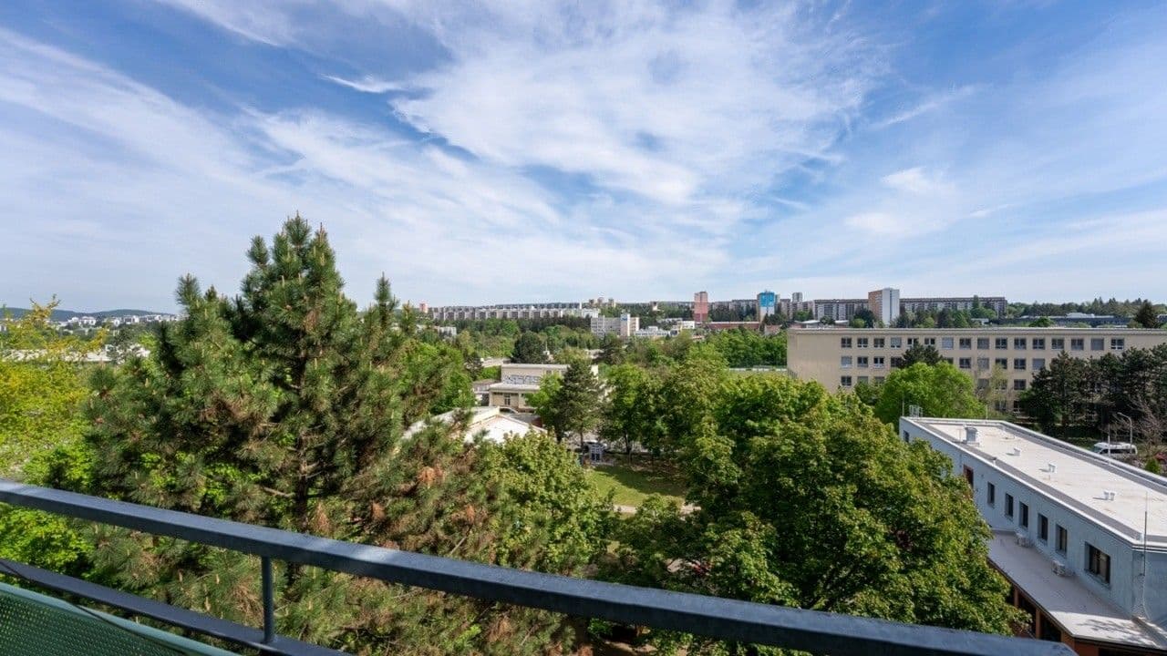 Pronájem bytu 2+1 55 m², náměstí SNP, Brno, Jihomoravský kraj Pronájem bytu 2+1 55 m², náměstí SNP, Brno, Jihomoravský kraj