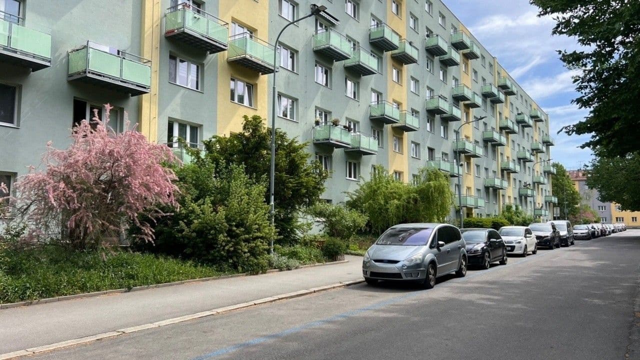 Pronájem bytu 2+1 55 m², náměstí SNP, Brno, Jihomoravský kraj Pronájem bytu 2+1 55 m², náměstí SNP, Brno, Jihomoravský kraj