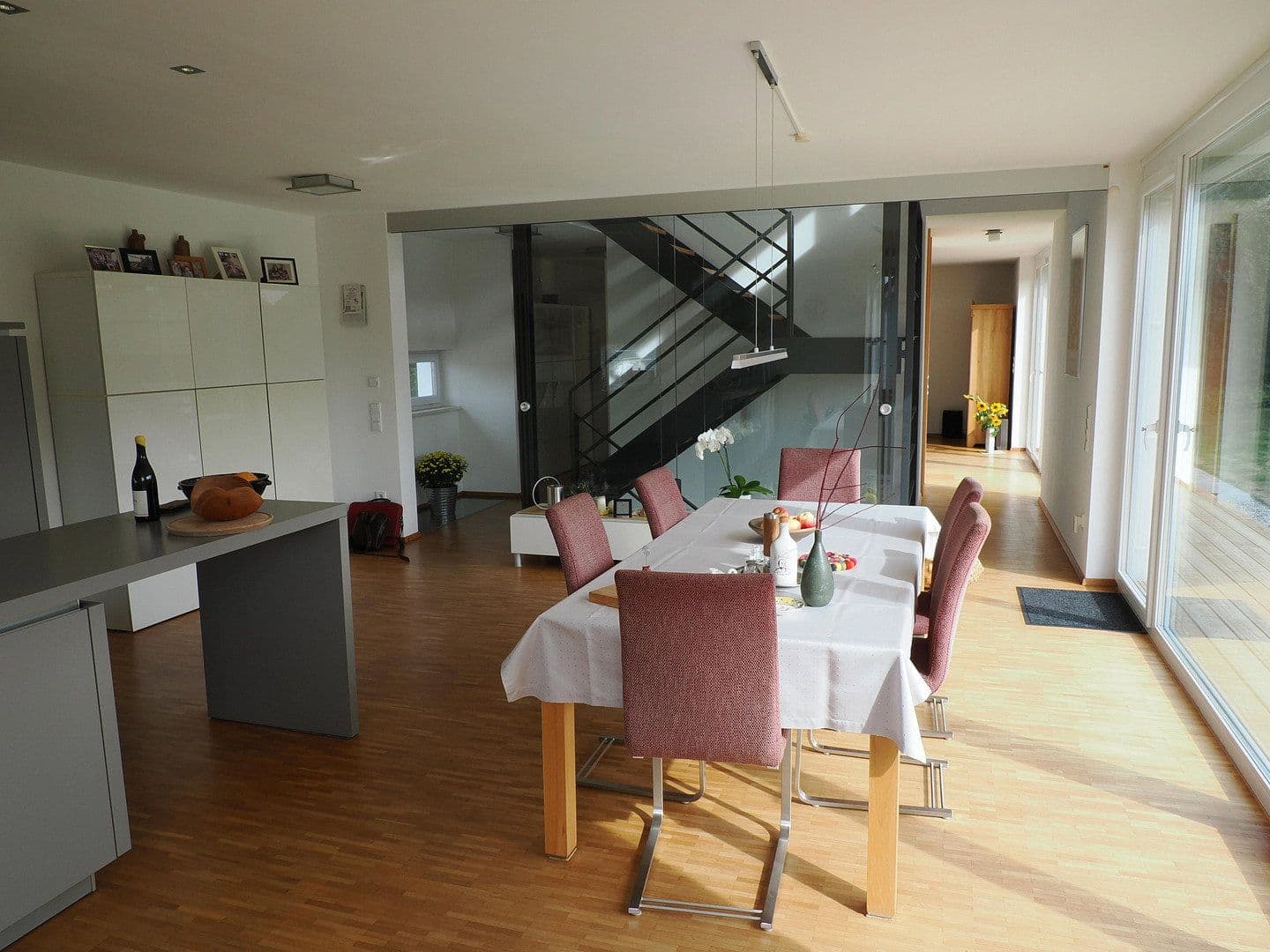 Prodej domu 204 m², pozemek 723 m², Hohenkammer, Bavorsko Prodej domu 204 m², pozemek 723 m², Hohenkammer, Bavorsko