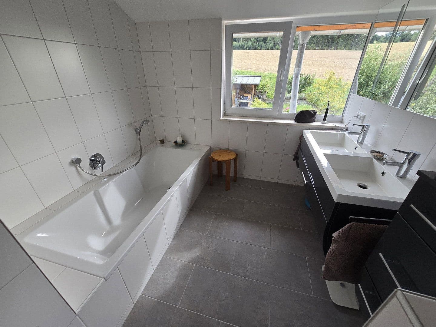 Prodej domu 204 m², pozemek 723 m², Hohenkammer, Bavorsko Prodej domu 204 m², pozemek 723 m², Hohenkammer, Bavorsko