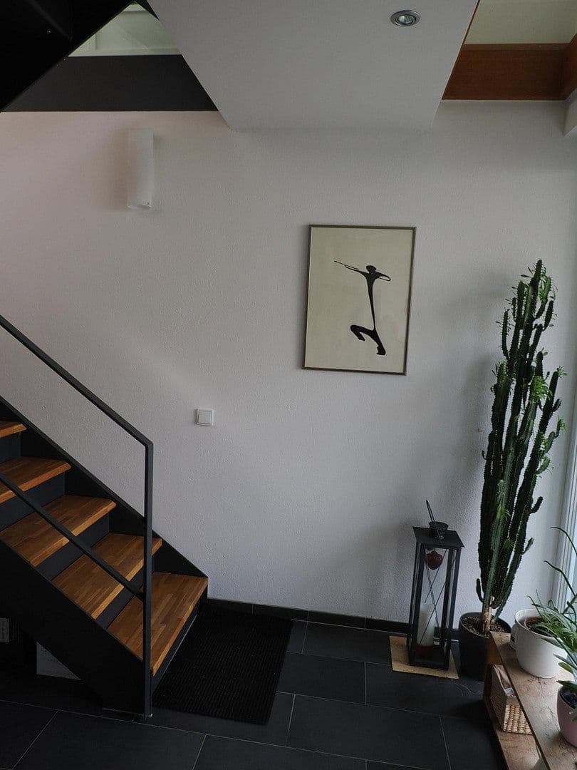Prodej domu 204 m², pozemek 723 m², Hohenkammer, Bavorsko Prodej domu 204 m², pozemek 723 m², Hohenkammer, Bavorsko