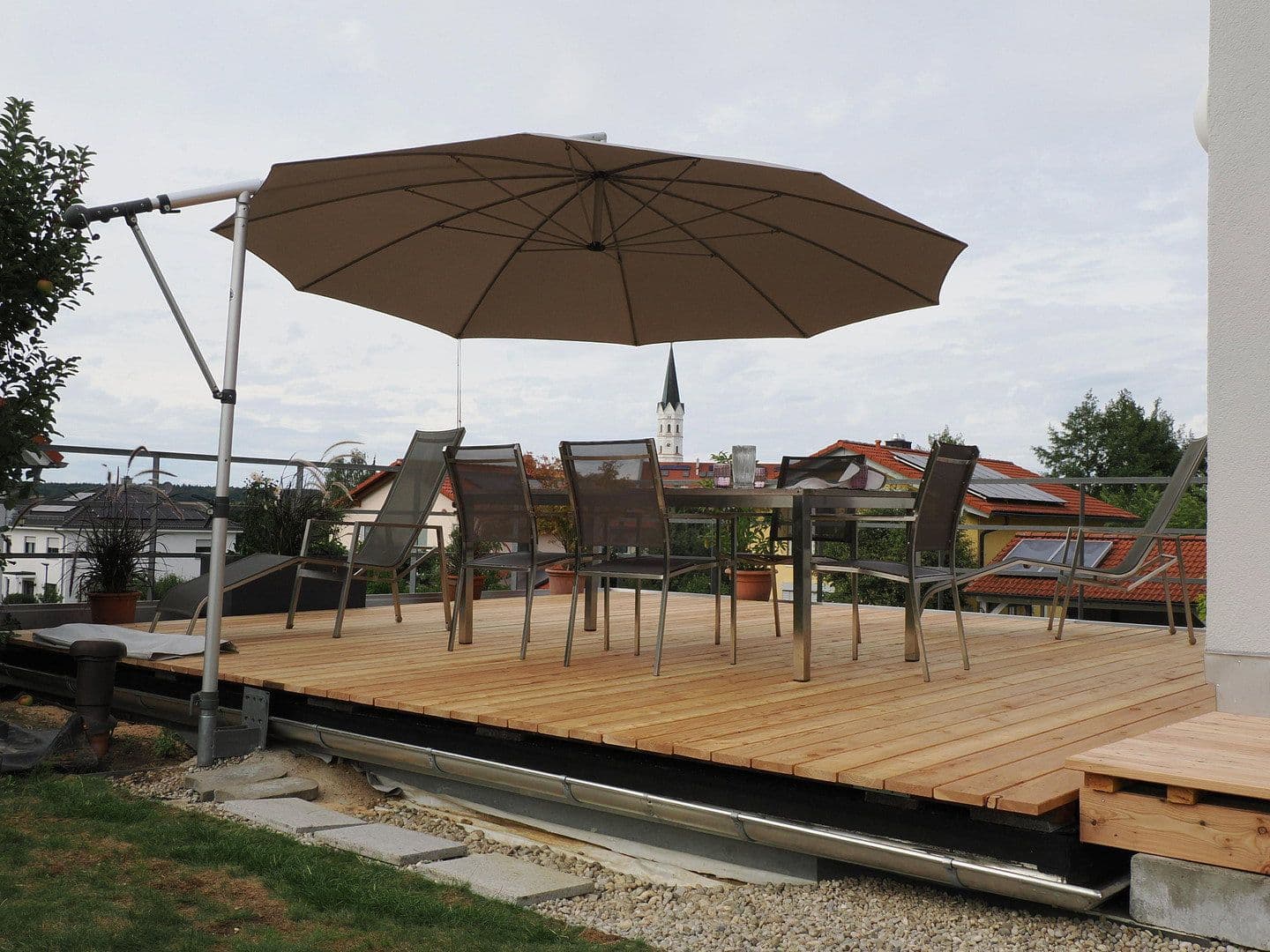 Prodej domu 204 m², pozemek 723 m², Hohenkammer, Bavorsko Prodej domu 204 m², pozemek 723 m², Hohenkammer, Bavorsko