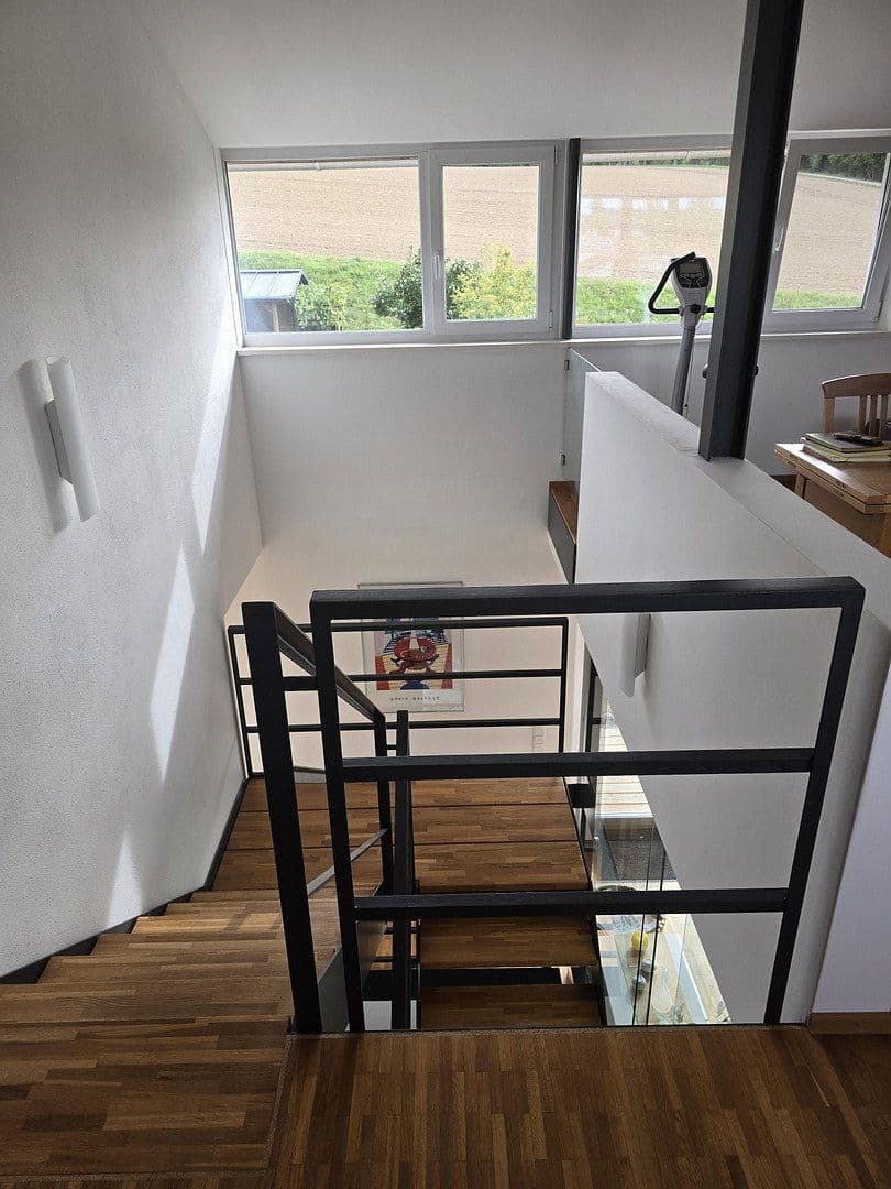 Prodej domu 204 m², pozemek 723 m², Hohenkammer, Bavorsko Prodej domu 204 m², pozemek 723 m², Hohenkammer, Bavorsko