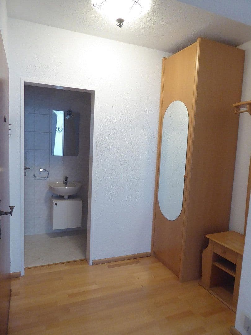 Prodej bytu 3+1 91 m², Alte Straße 24, Höfen an der Enz, Bádensko-Württembersko Prodej bytu 3+1 91 m², Alte Straße 24, Höfen an der Enz, Bádensko-Württembersko