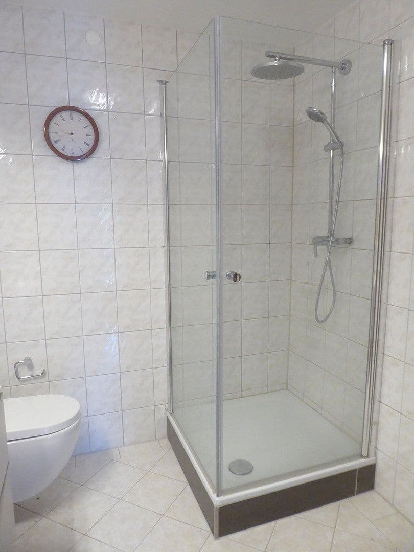 Prodej bytu 3+1 91 m², Alte Straße 24, Höfen an der Enz, Bádensko-Württembersko Prodej bytu 3+1 91 m², Alte Straße 24, Höfen an der Enz, Bádensko-Württembersko