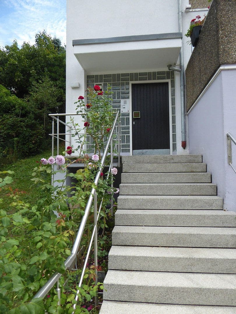 Prodej bytu 3+1 91 m², Alte Straße 24, Höfen an der Enz, Bádensko-Württembersko Prodej bytu 3+1 91 m², Alte Straße 24, Höfen an der Enz, Bádensko-Württembersko