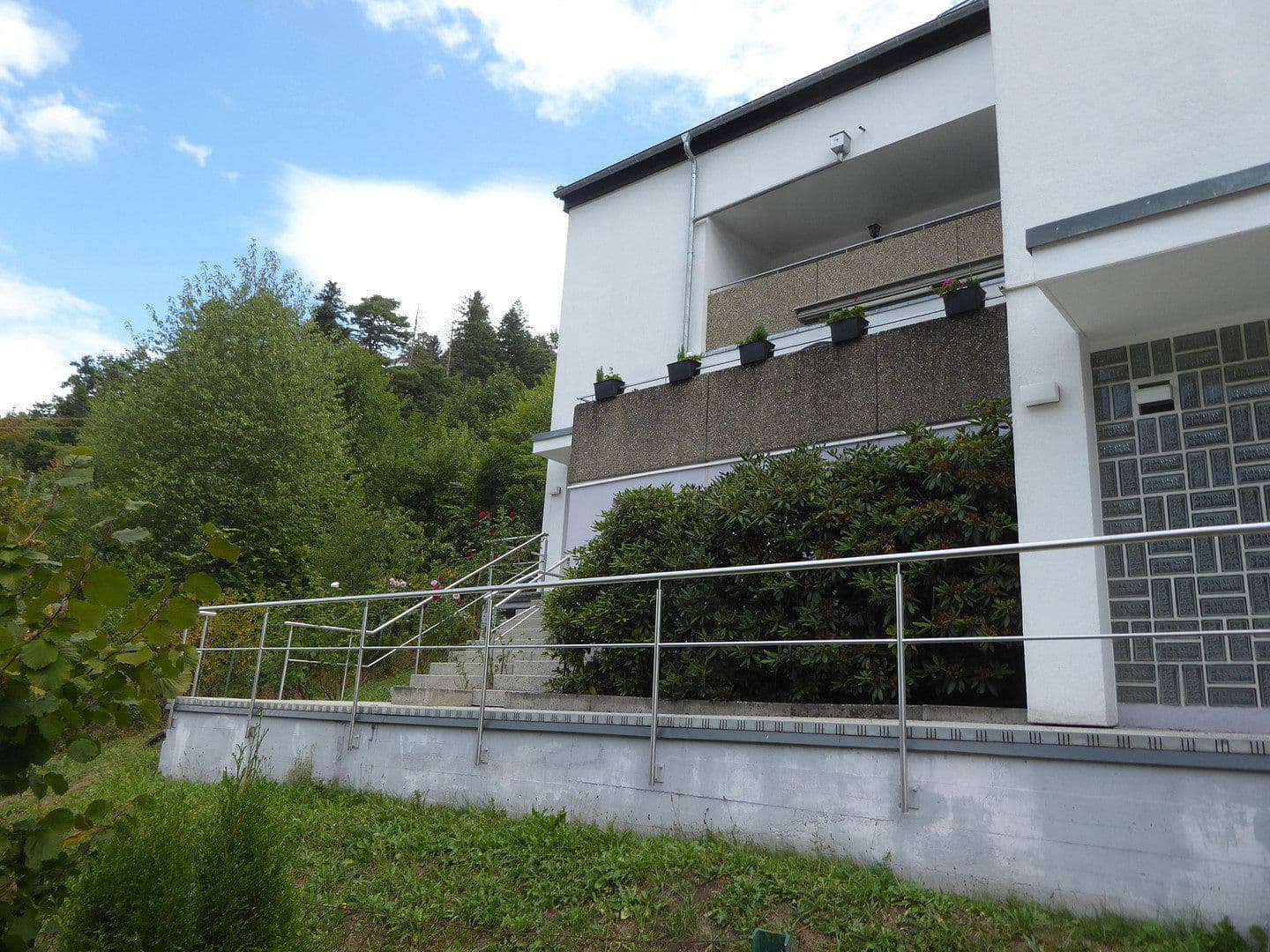 Prodej bytu 3+1 91 m², Alte Straße 24, Höfen an der Enz, Bádensko-Württembersko Prodej bytu 3+1 91 m², Alte Straße 24, Höfen an der Enz, Bádensko-Württembersko