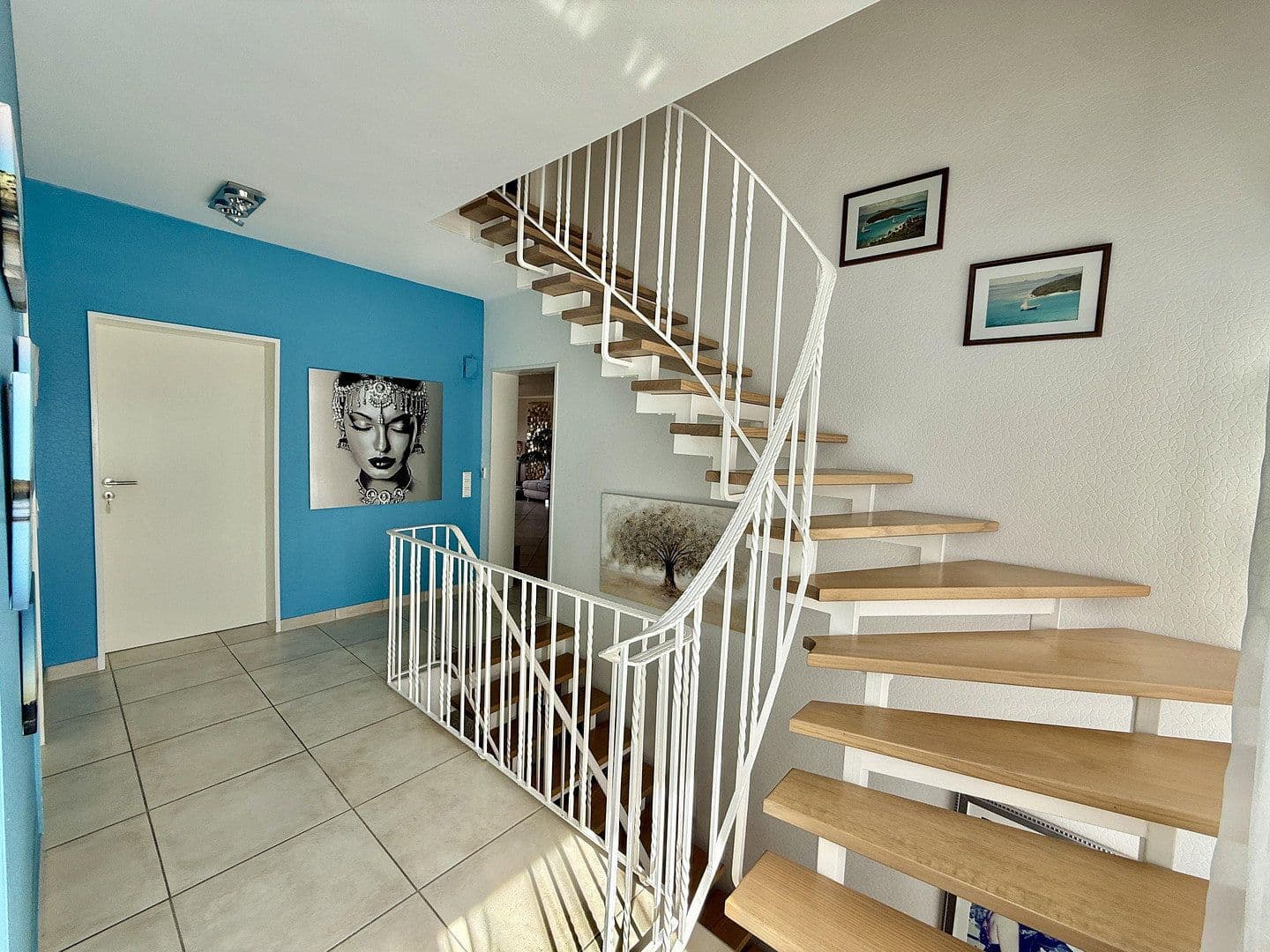 Prodej domu 199 m², pozemek 780 m², Neunkirchen-Seelscheid, Severní Porýní-Vestfálsko Prodej domu 199 m², pozemek 780 m², Neunkirchen-Seelscheid, Severní Porýní-Vestfálsko